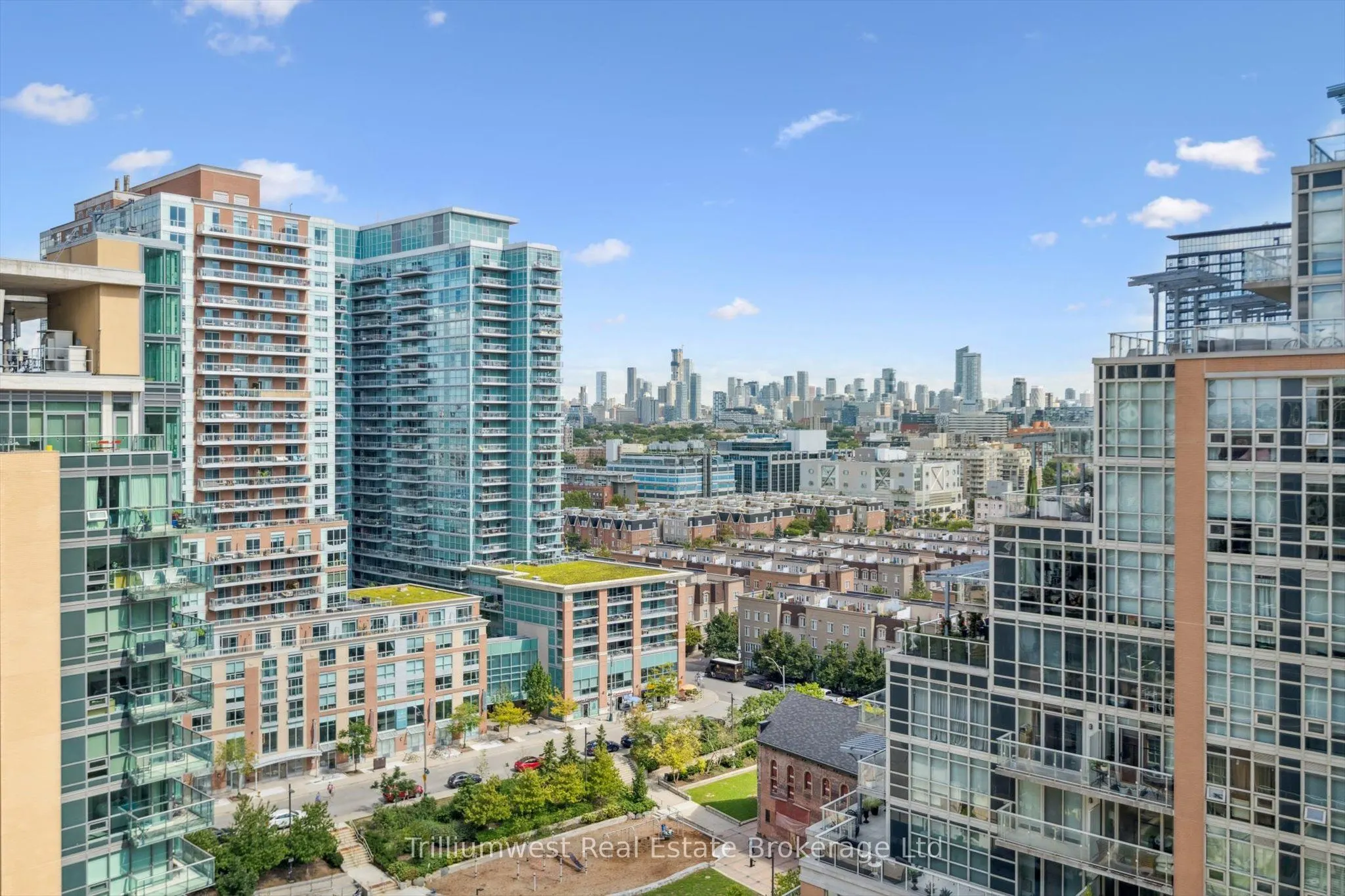 85 East Liberty Street E, #1712