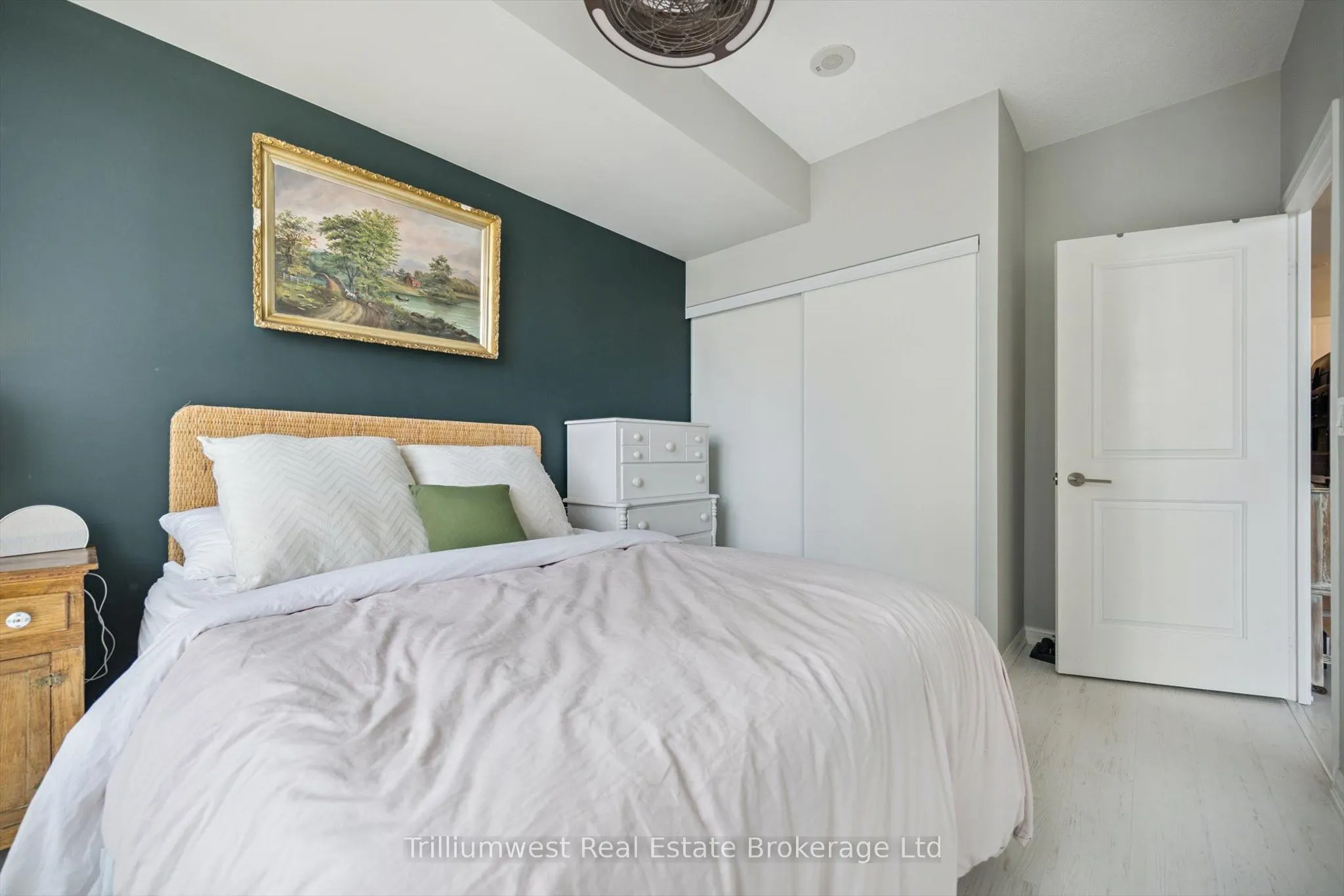 85 East Liberty Street E, #1712