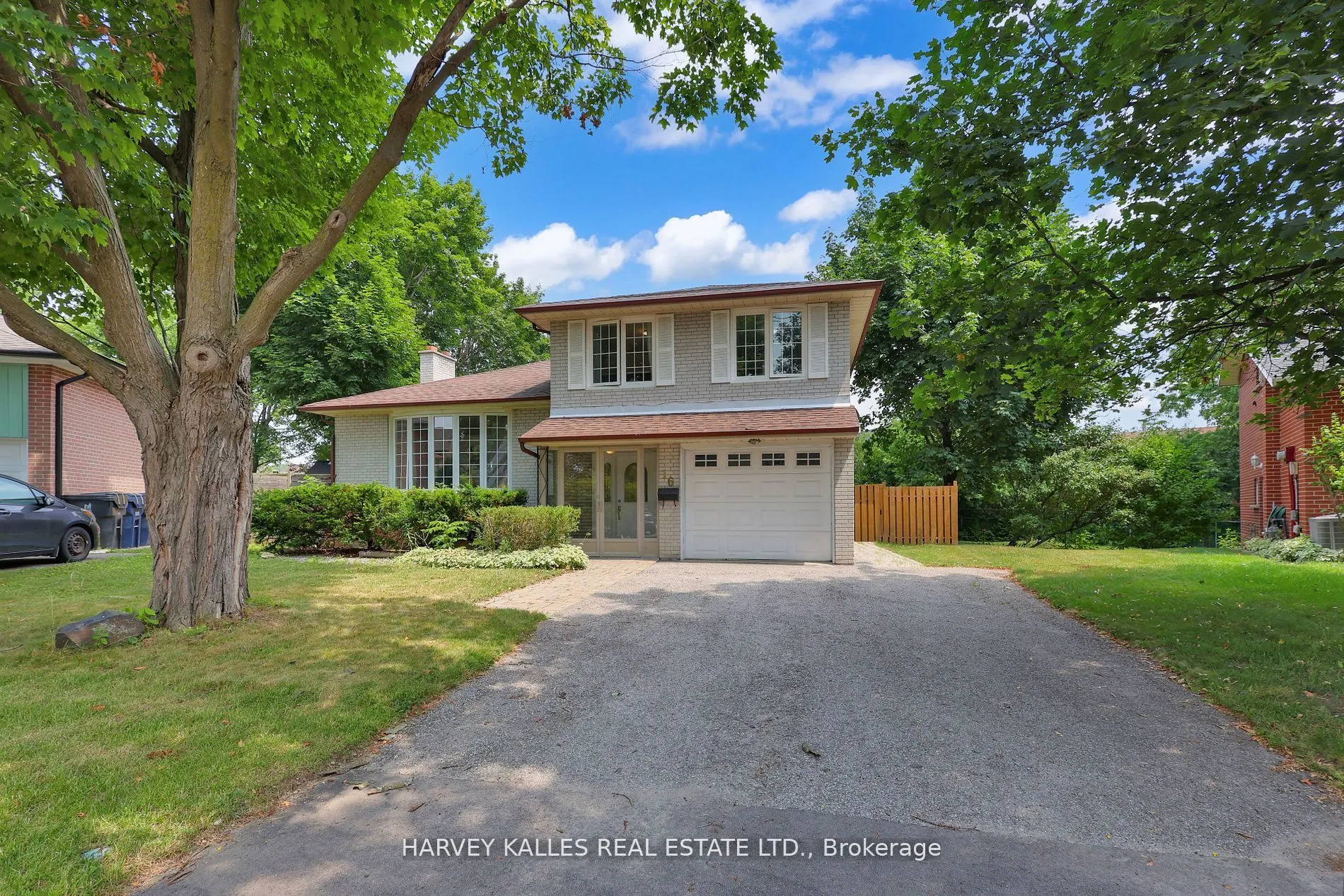 16 Wedgeport Place