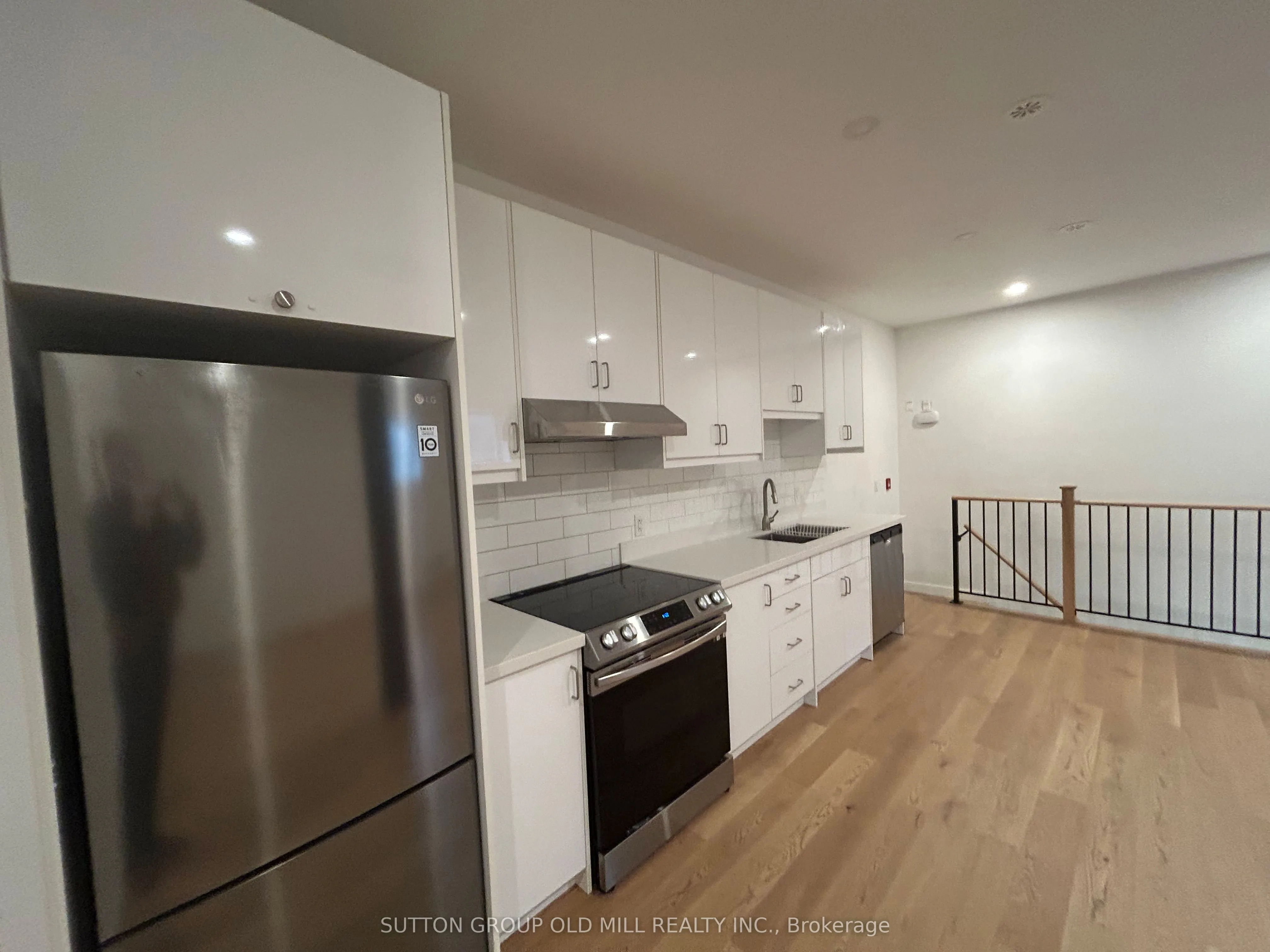 61 Ossington Avenue, #A