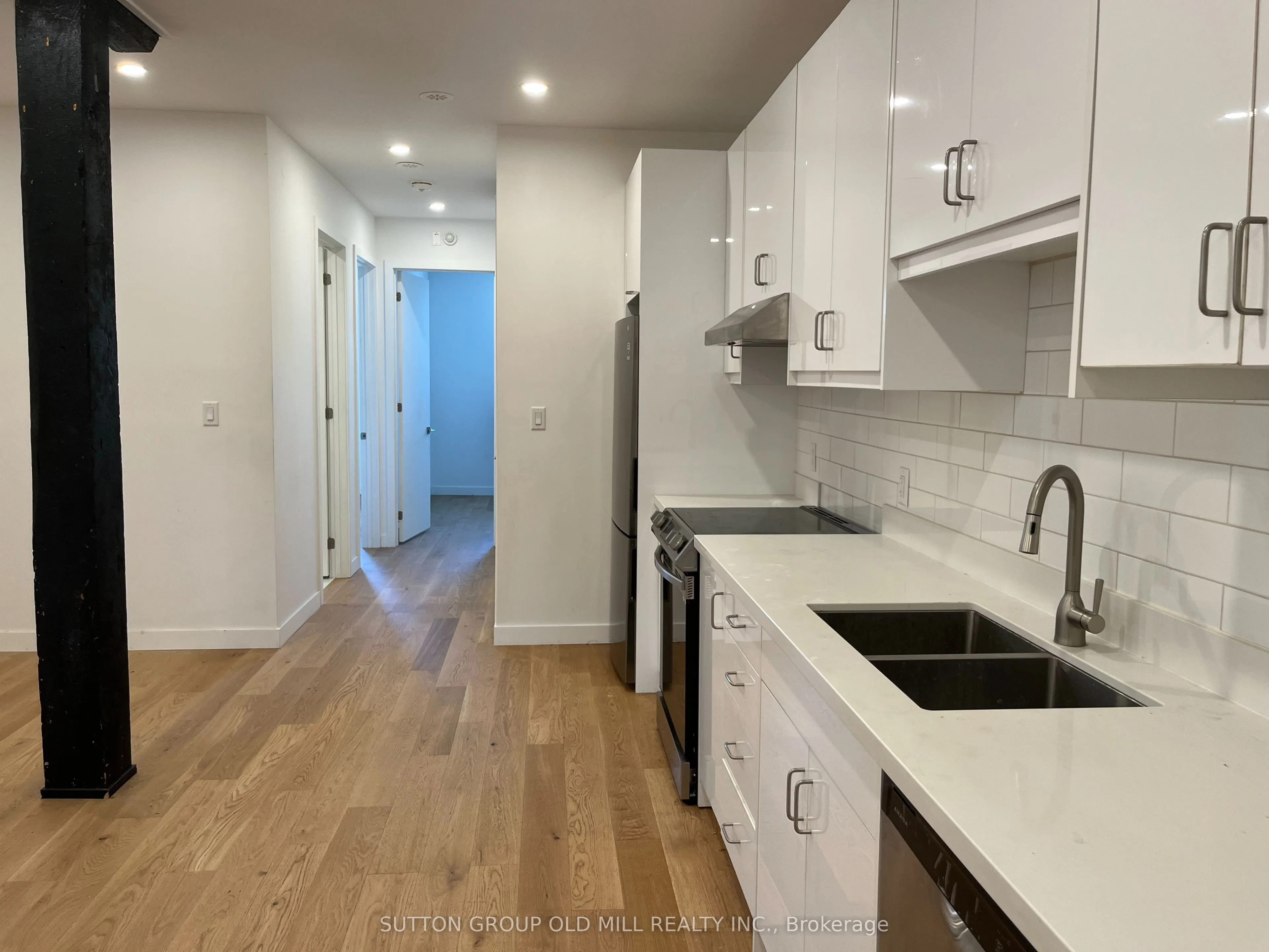 61 Ossington Avenue, #A