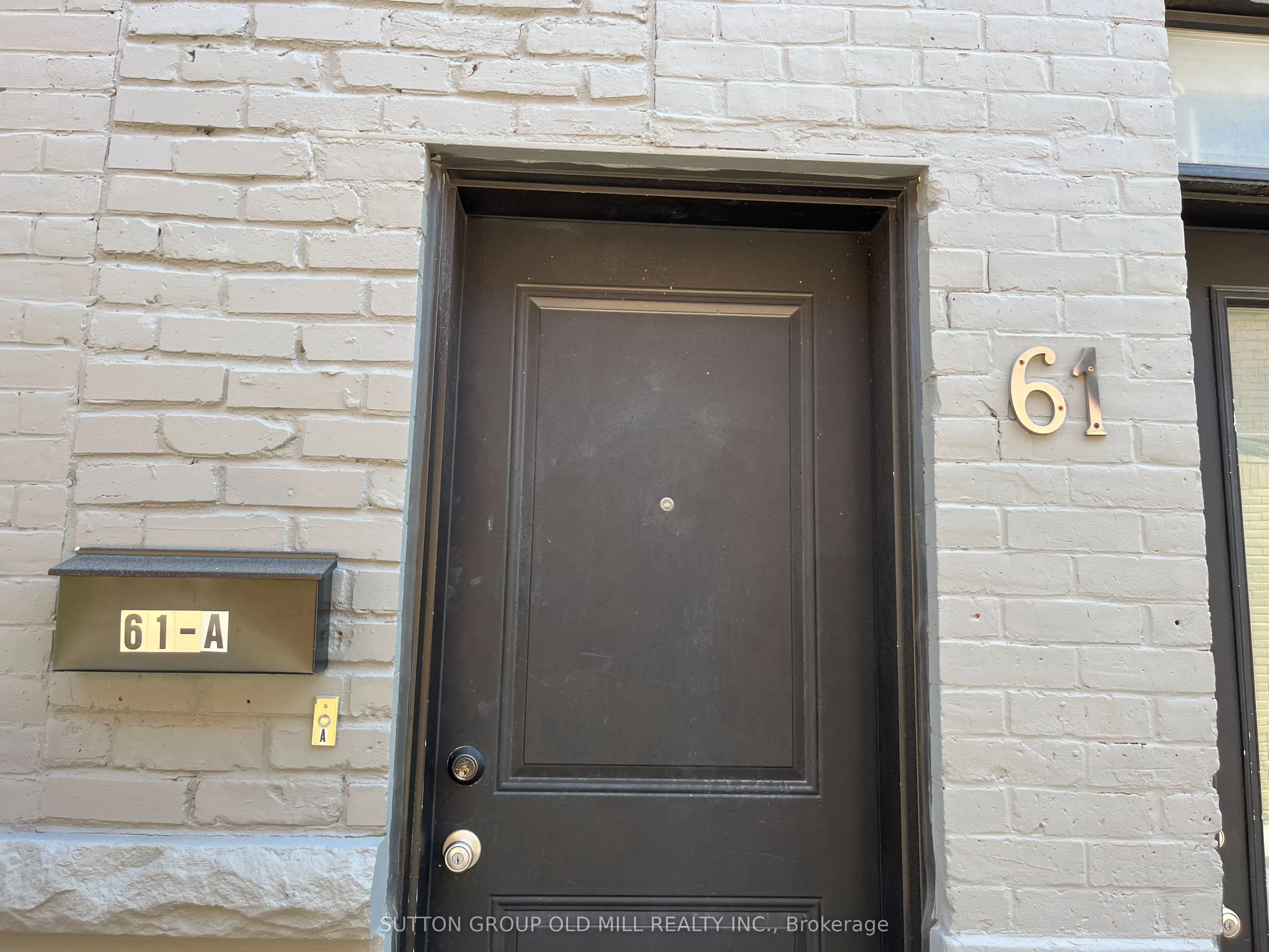 61 Ossington Avenue, #A