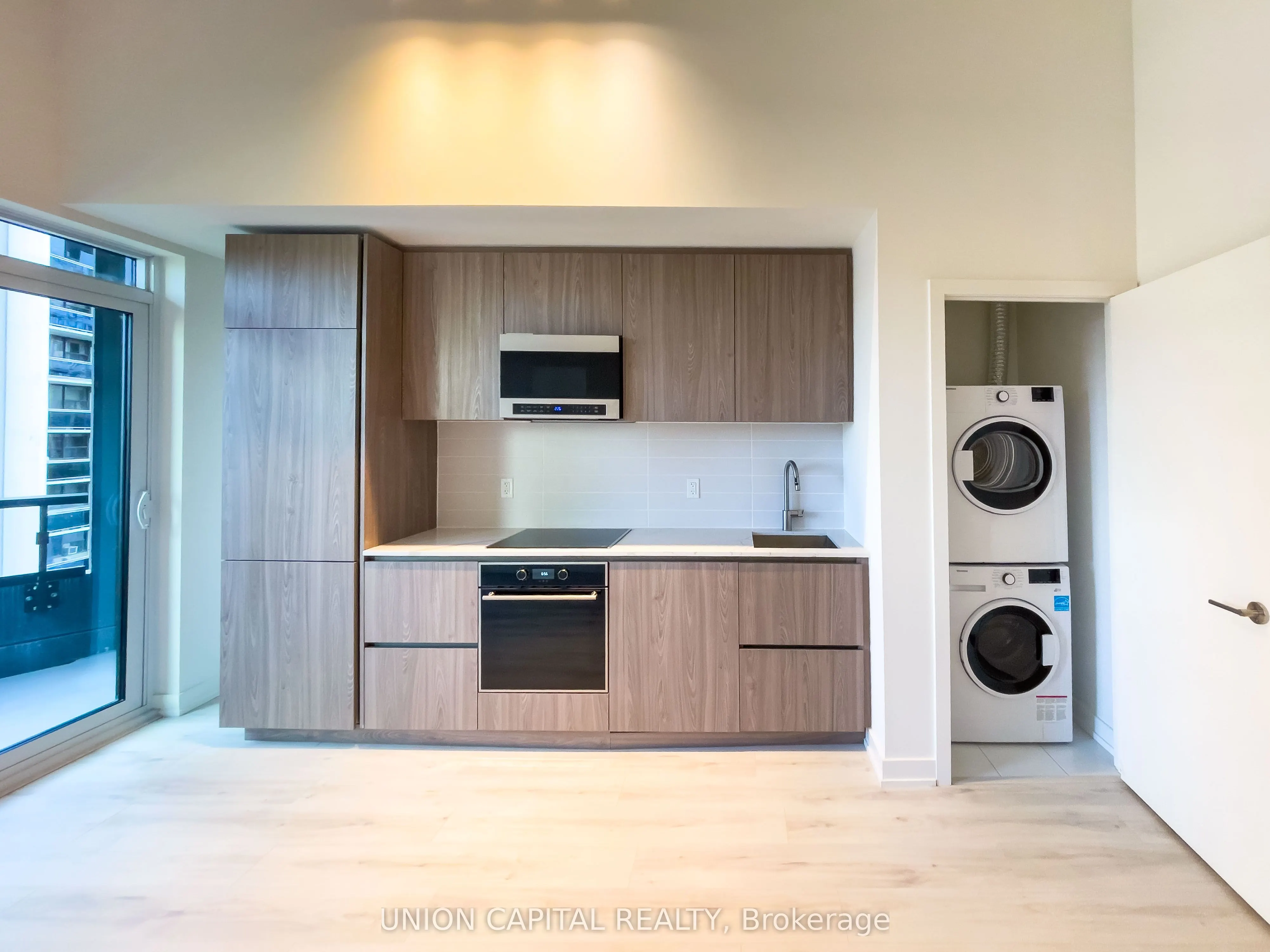 120 Broadway Avenue, #418N