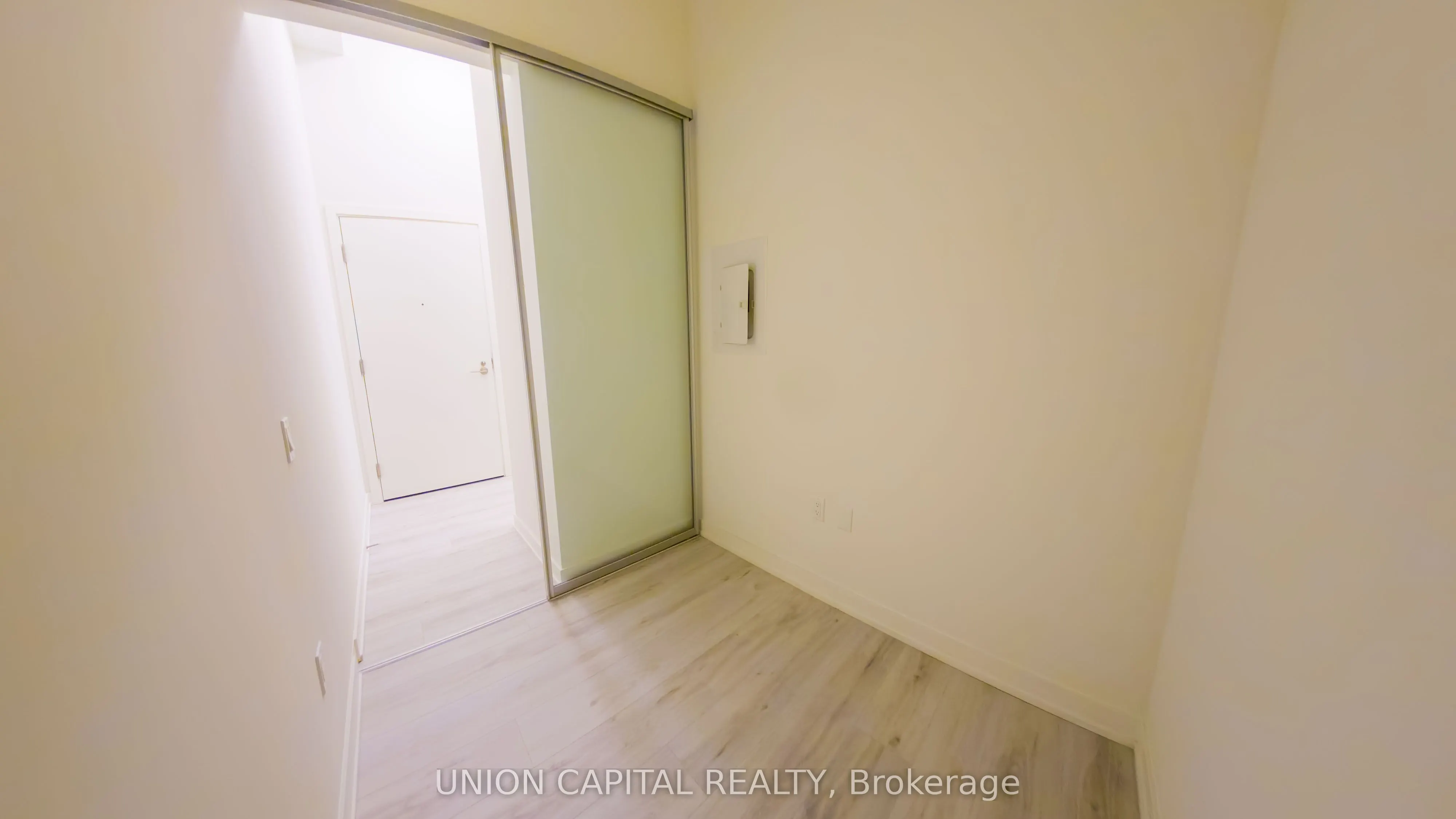 120 Broadway Avenue, #418N