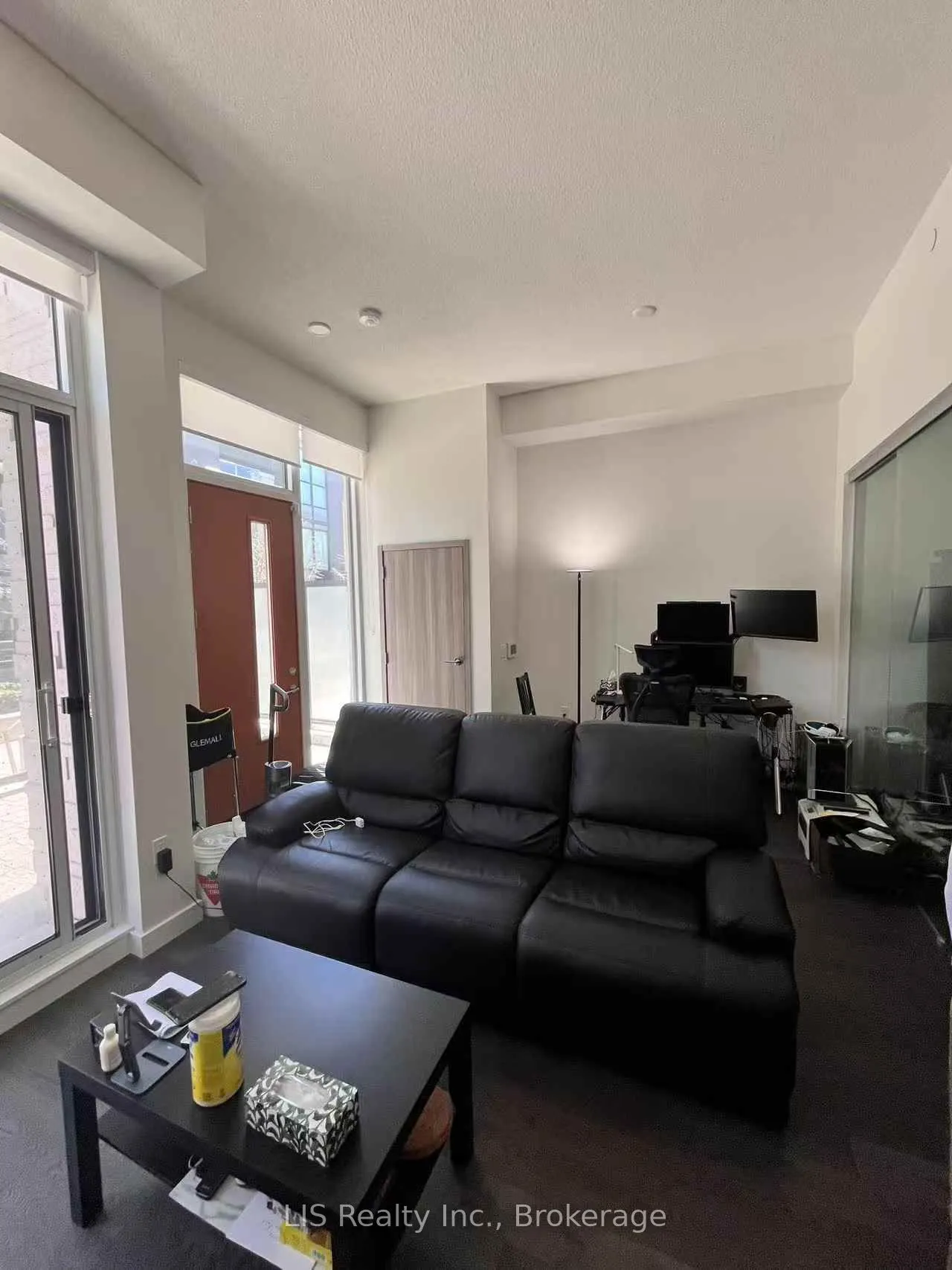 95 Mcmahon Drive, #TH103