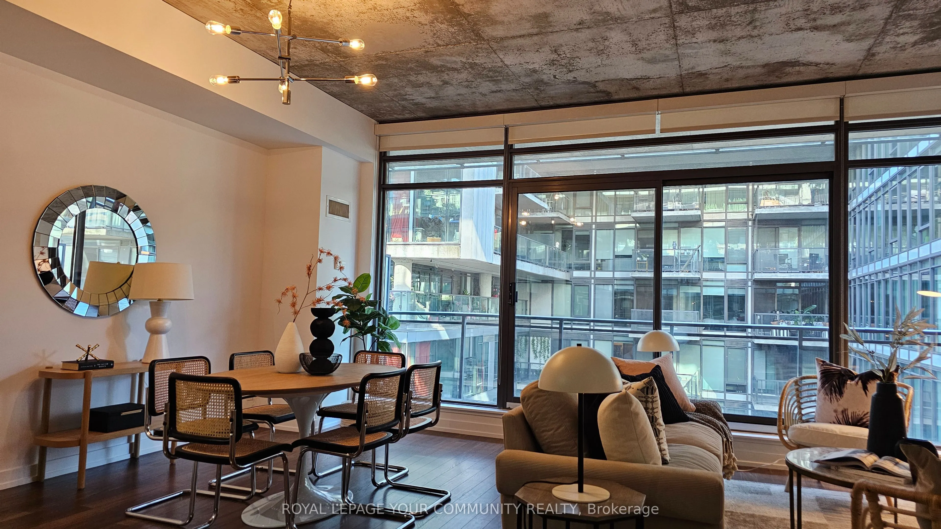 10 Morrison Street, #608