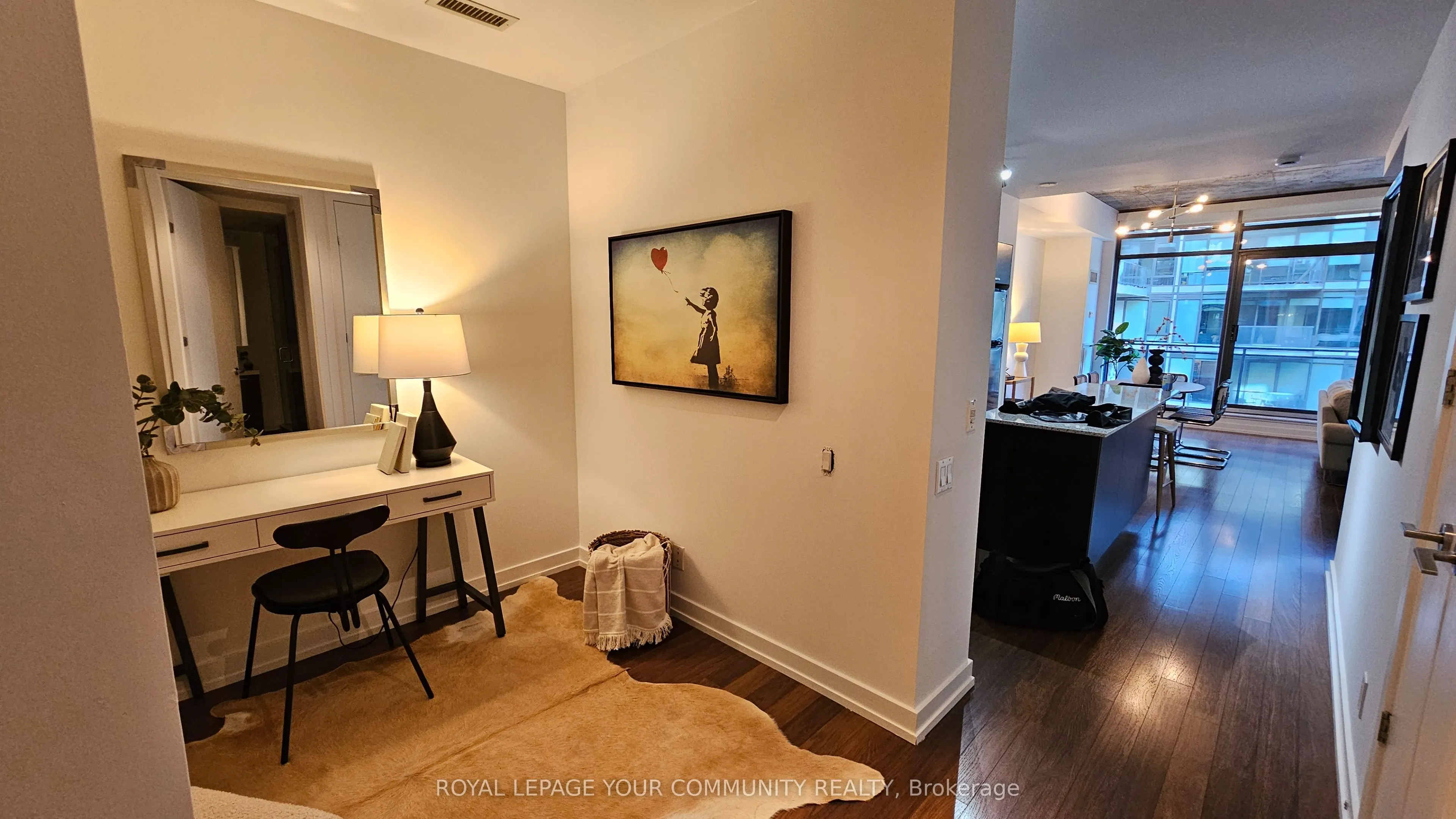 10 Morrison Street, #608