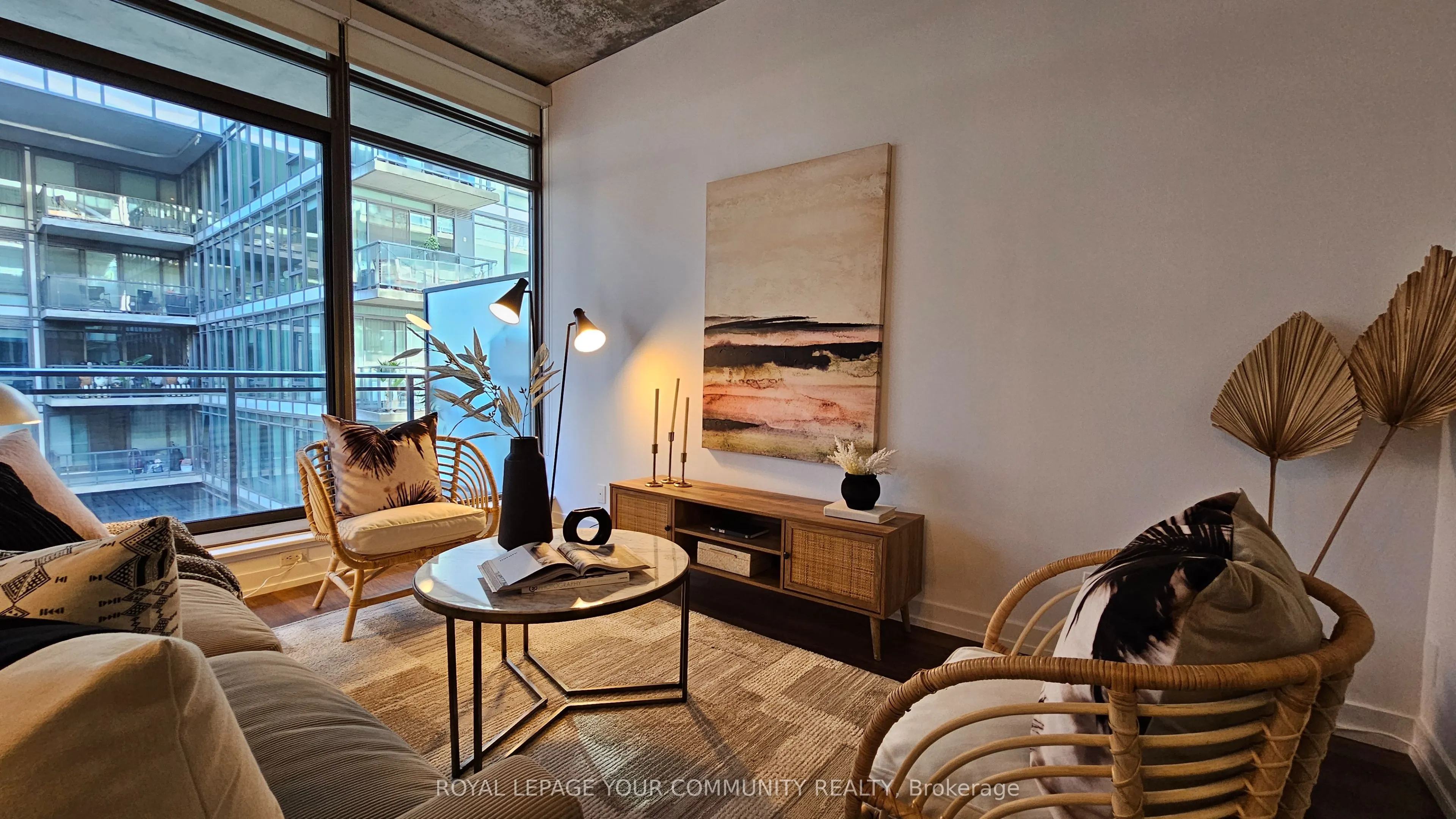 10 Morrison Street, #608