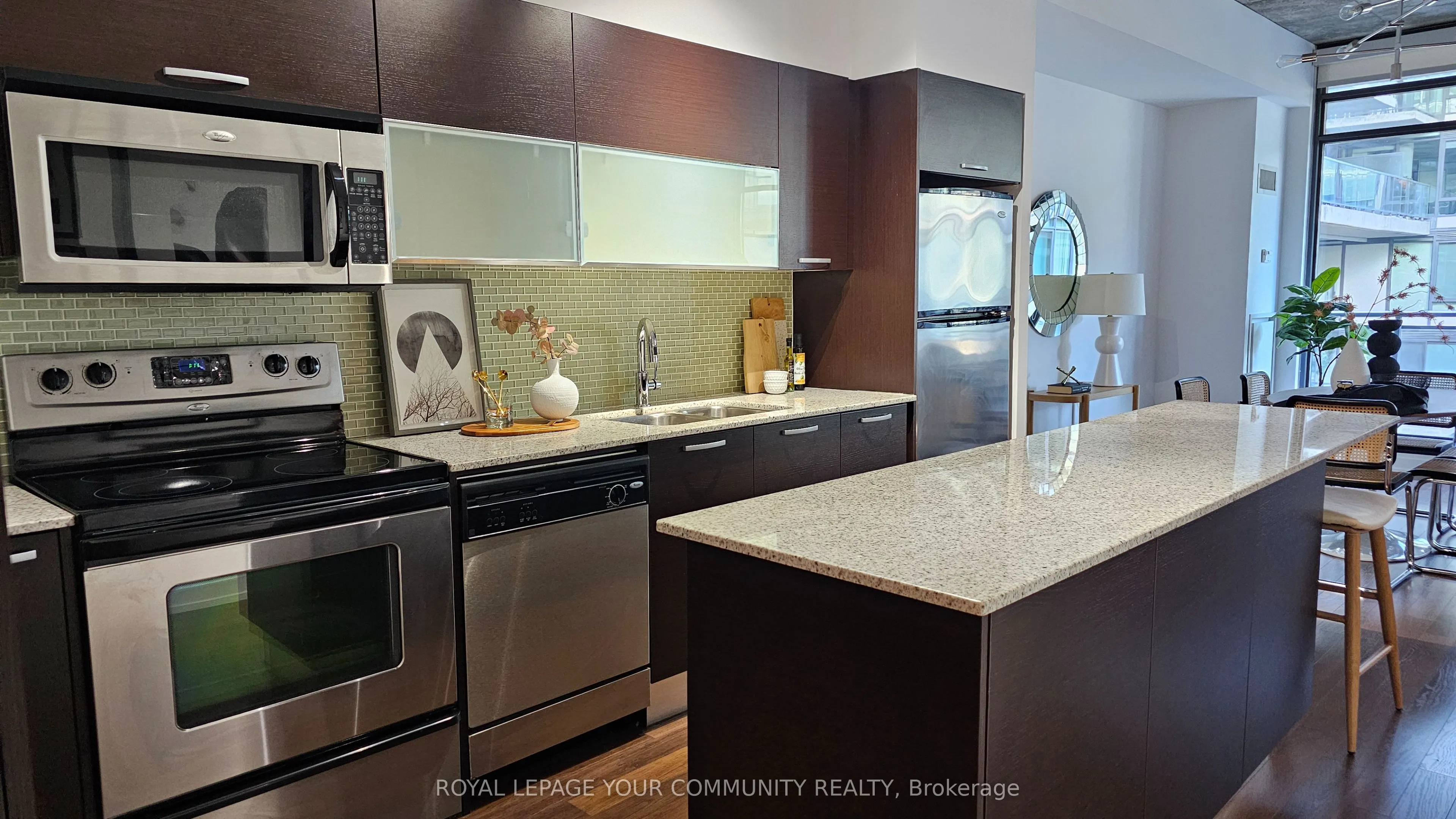 10 Morrison Street, #608