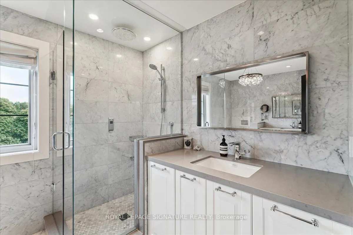 1 Baxter Street, #6