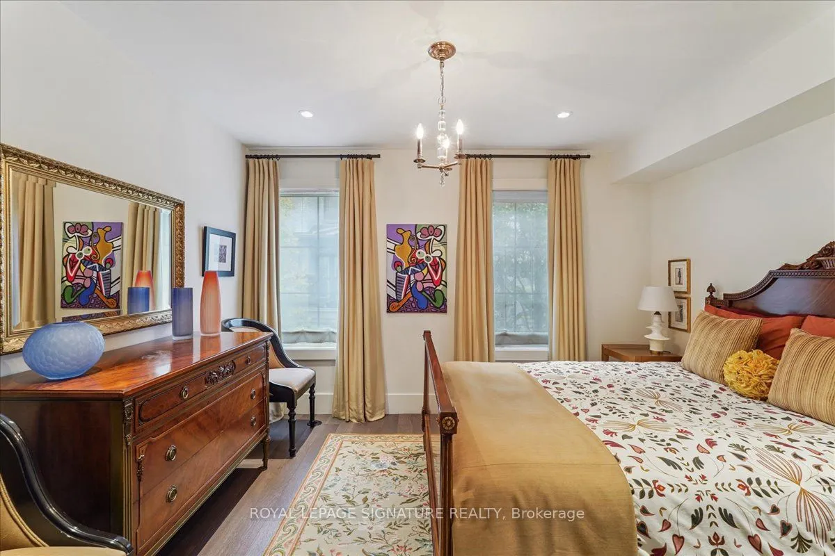 1 Baxter Street, #6