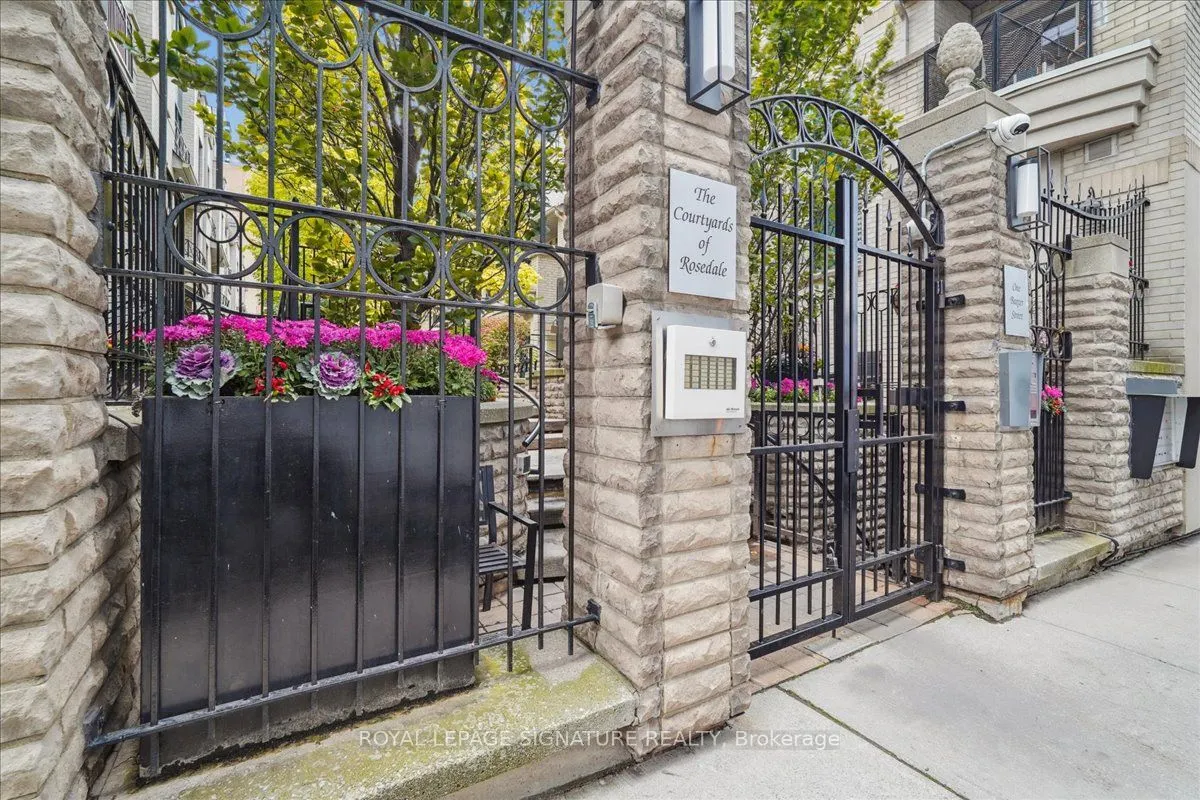 1 Baxter Street, #6