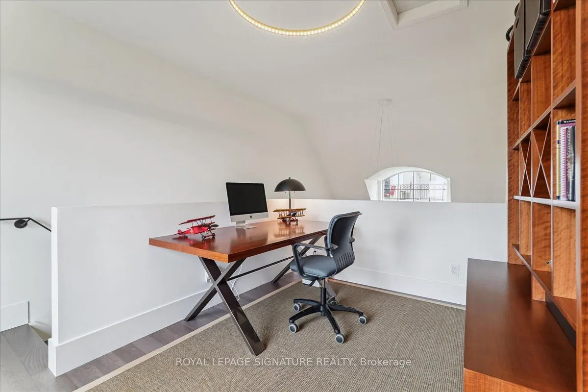 1 Baxter Street, #6