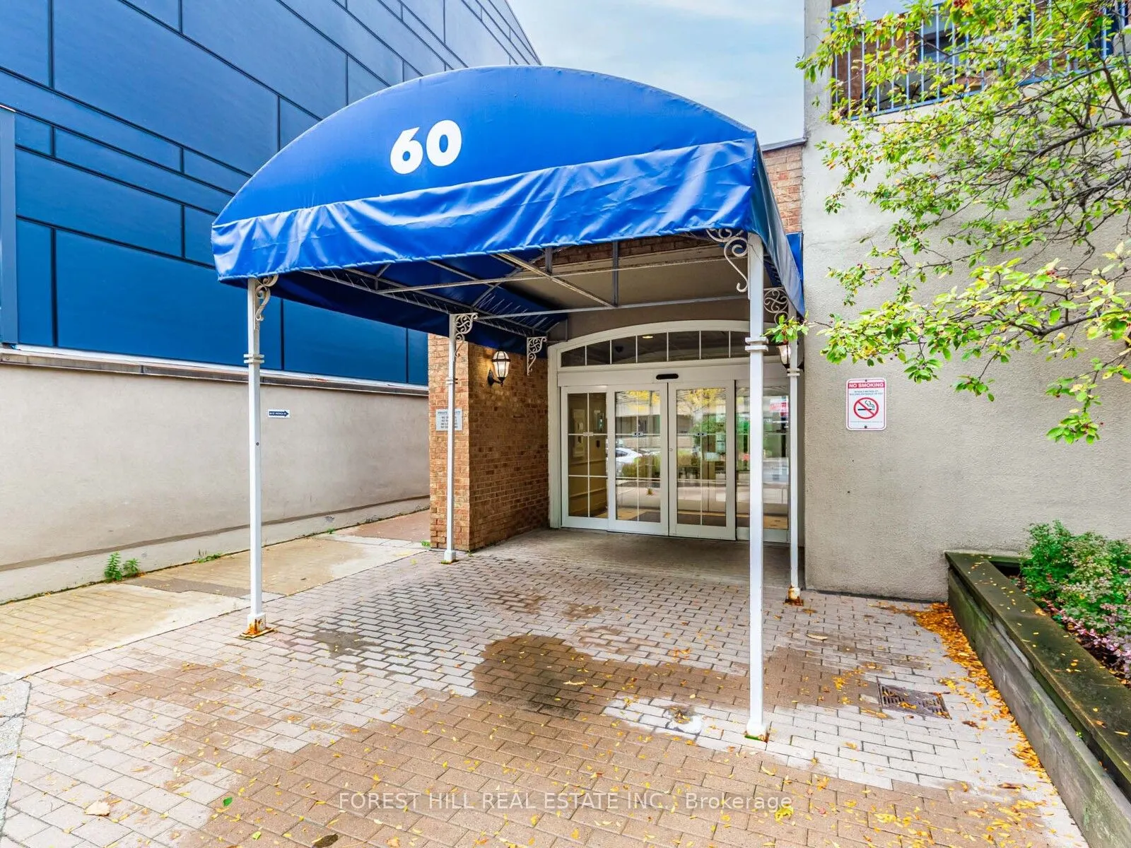 60 St Patrick Street, #831