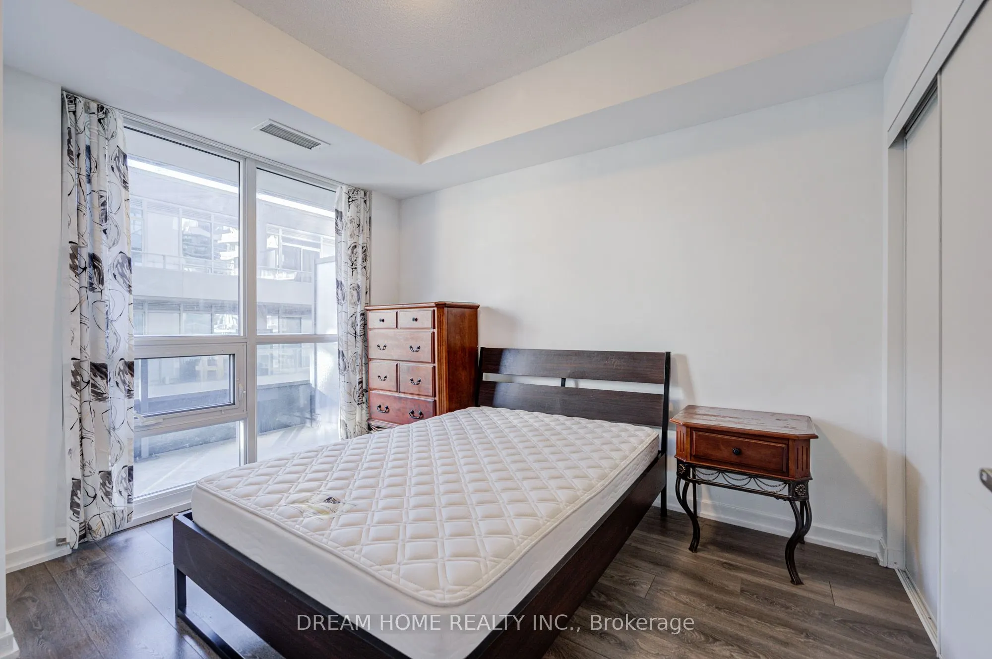 50 Forest Manor Road, #504