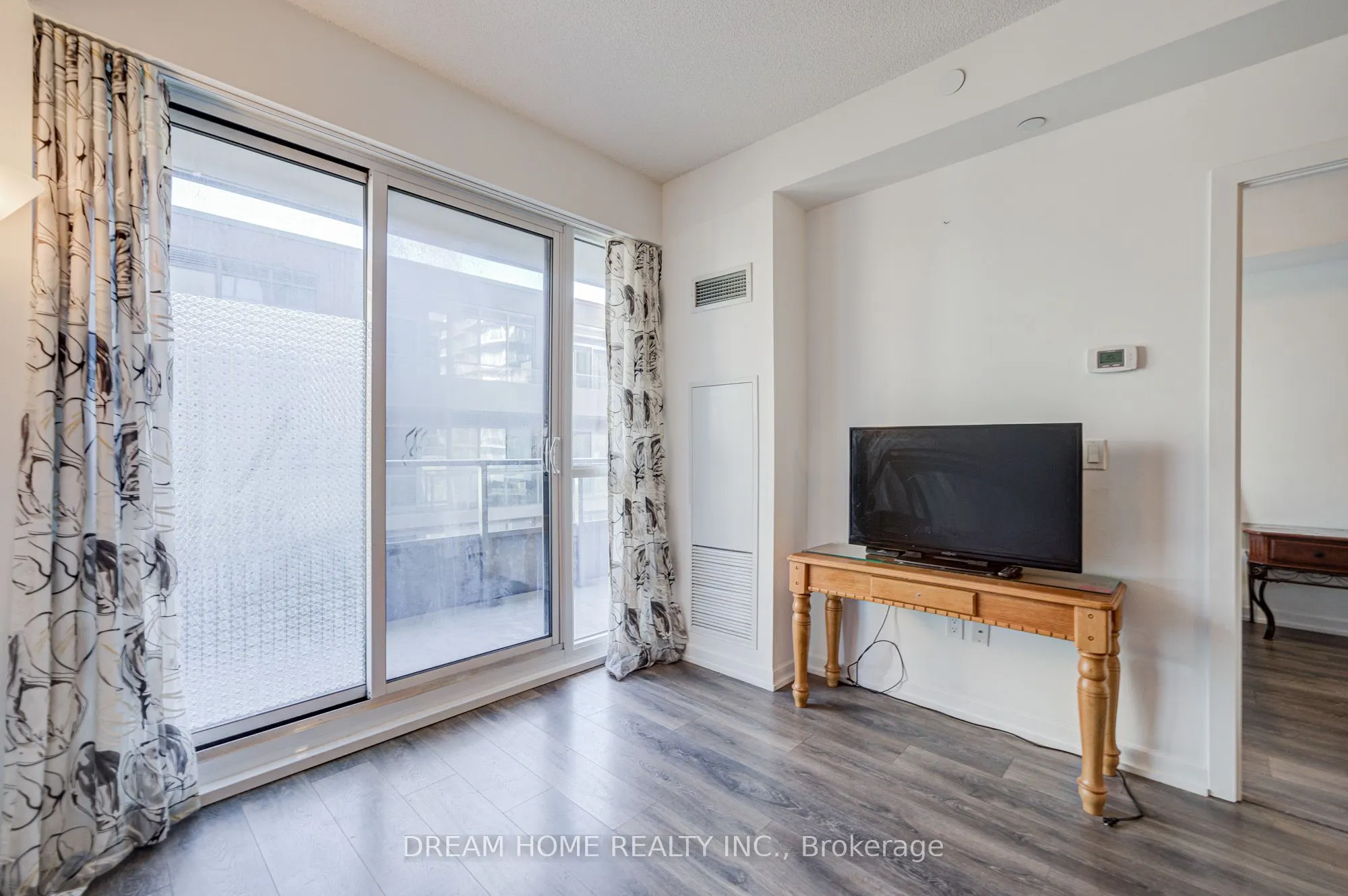 50 Forest Manor Road, #504