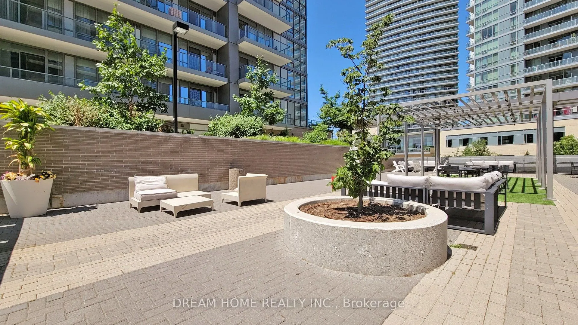 50 Forest Manor Road, #504