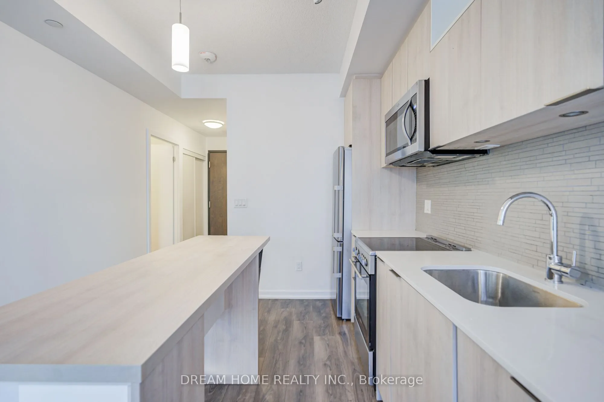 50 Forest Manor Road, #504