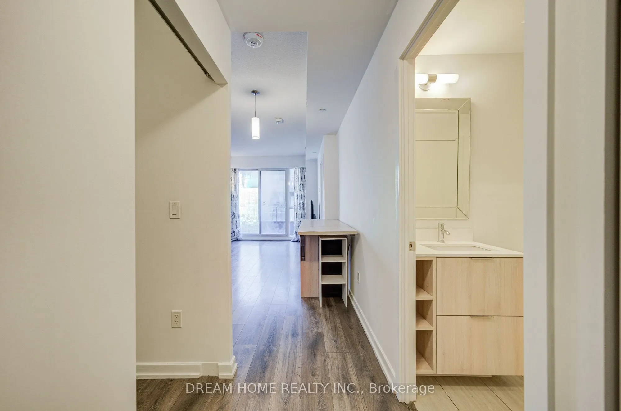 50 Forest Manor Road, #504
