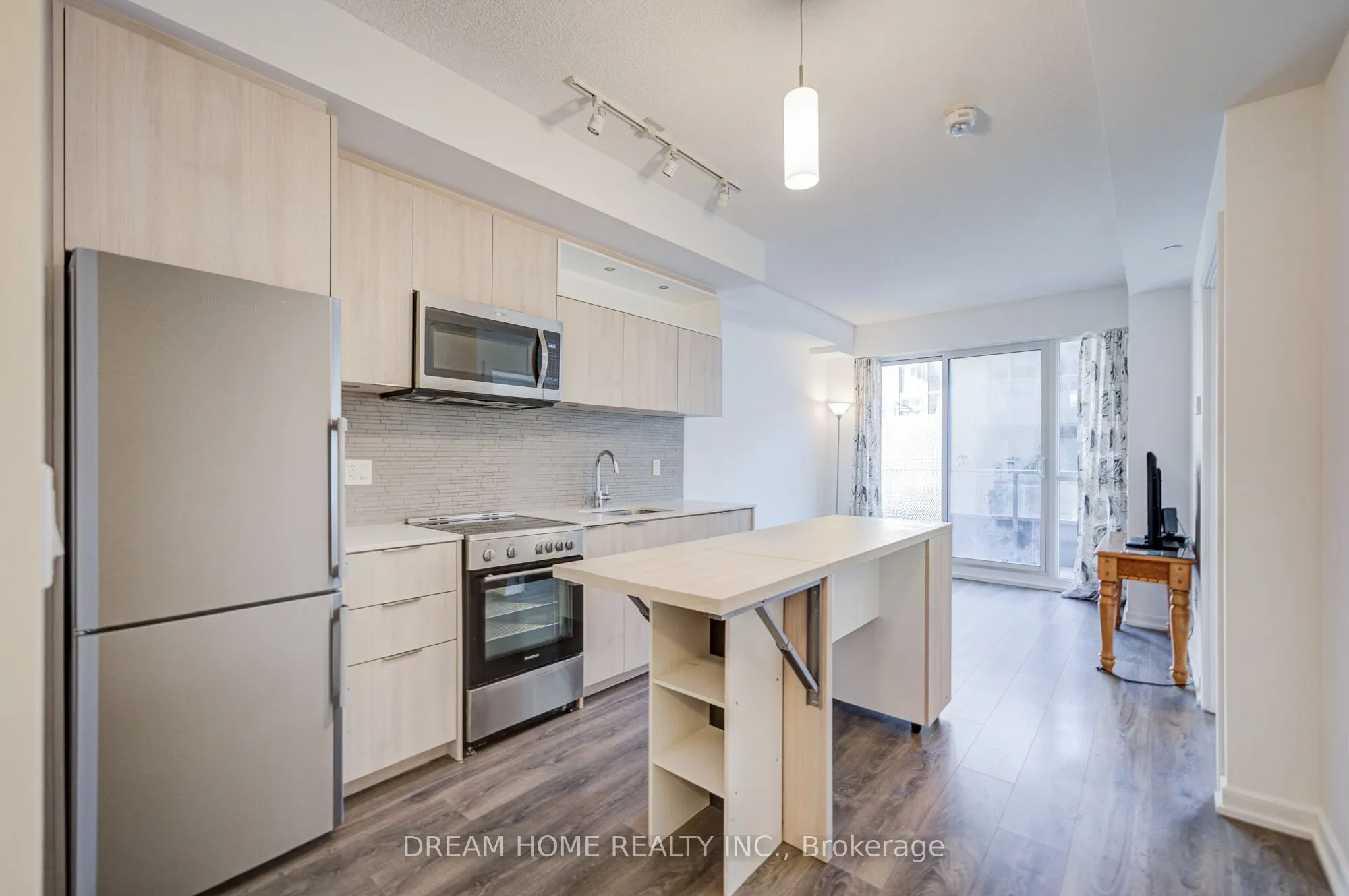 50 Forest Manor Road, #504