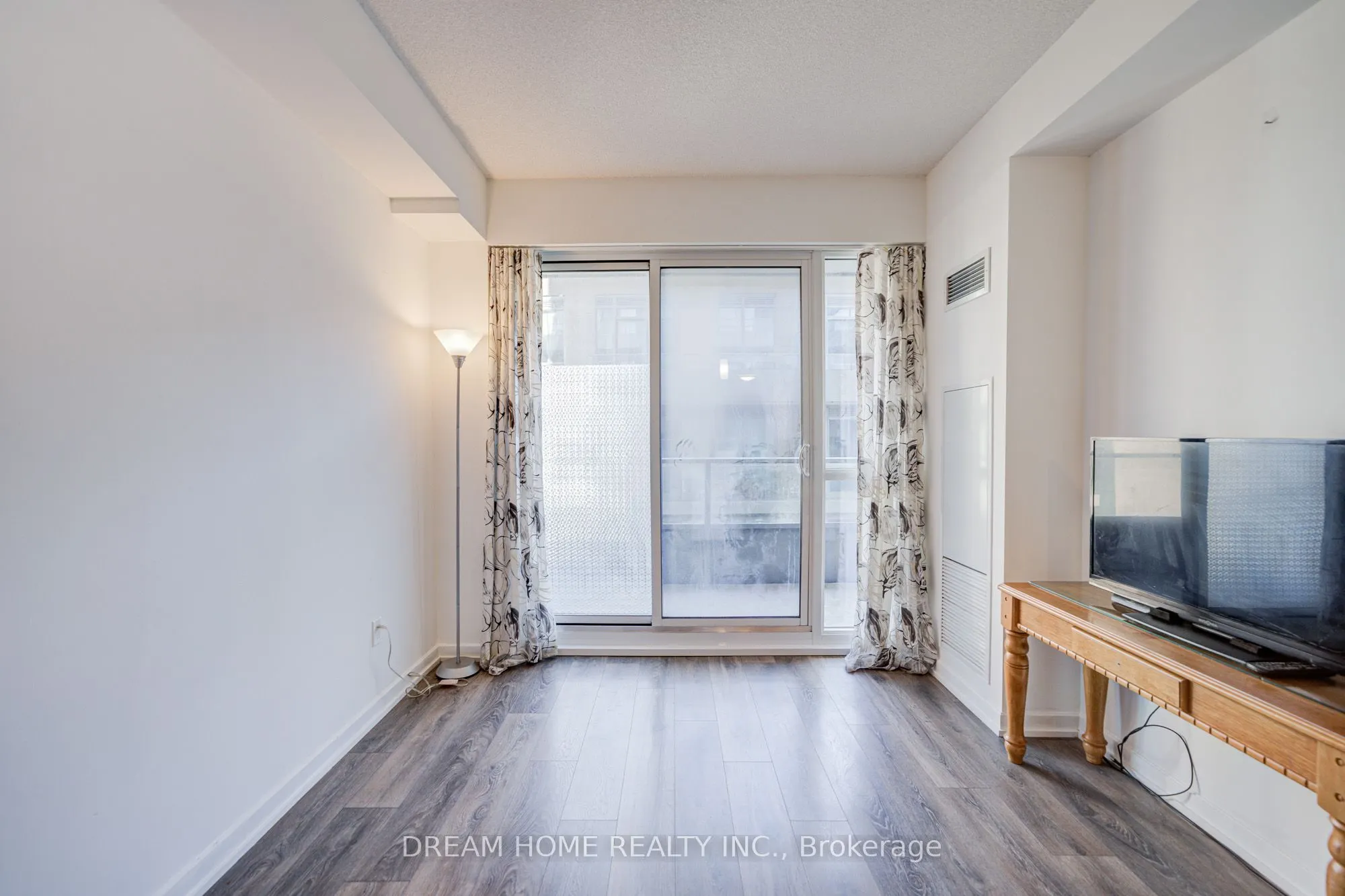 50 Forest Manor Road, #504