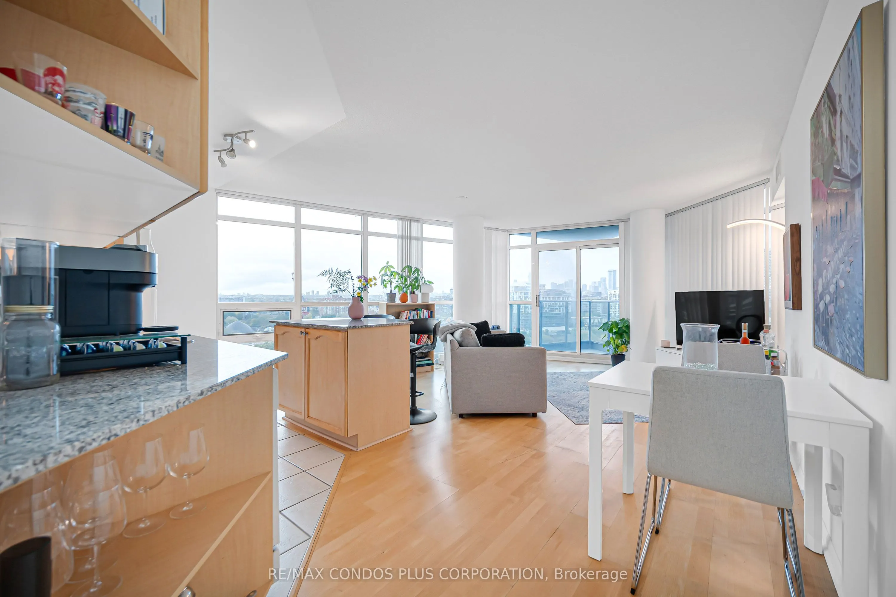 231 Fort York Boulevard, #1609