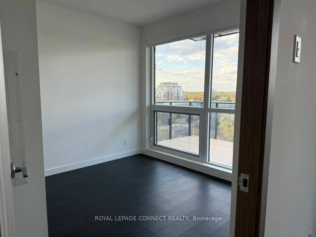 25 McMahon Drive, #1510