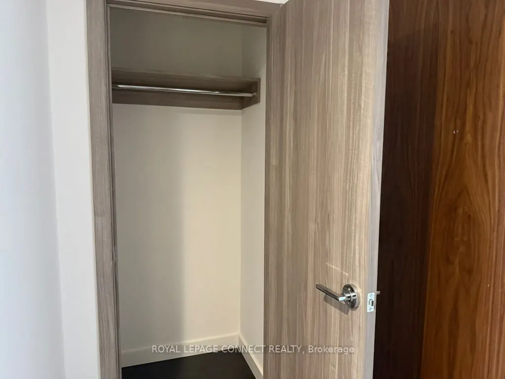 25 McMahon Drive, #1510