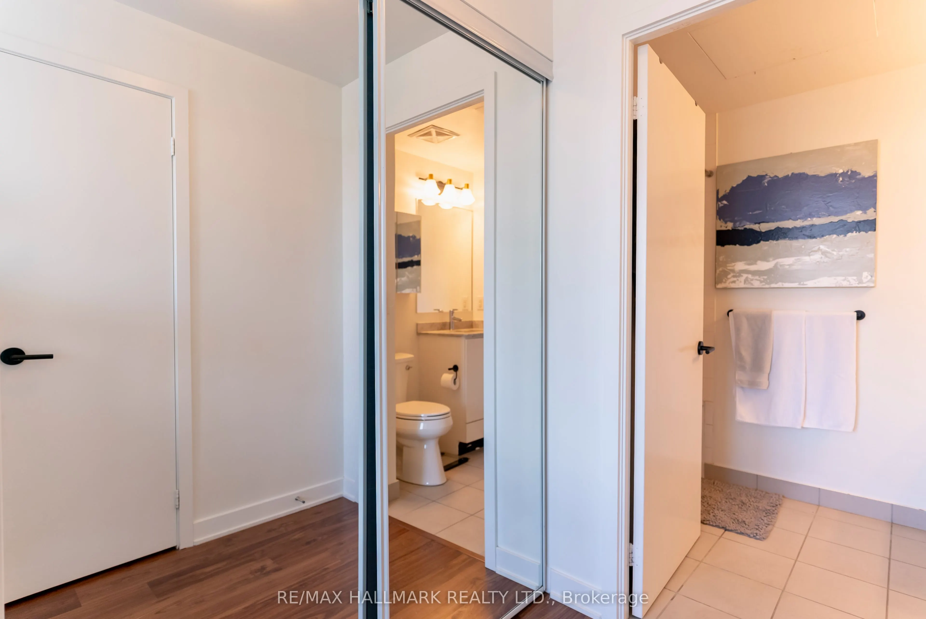 260 Sackville Street, #813