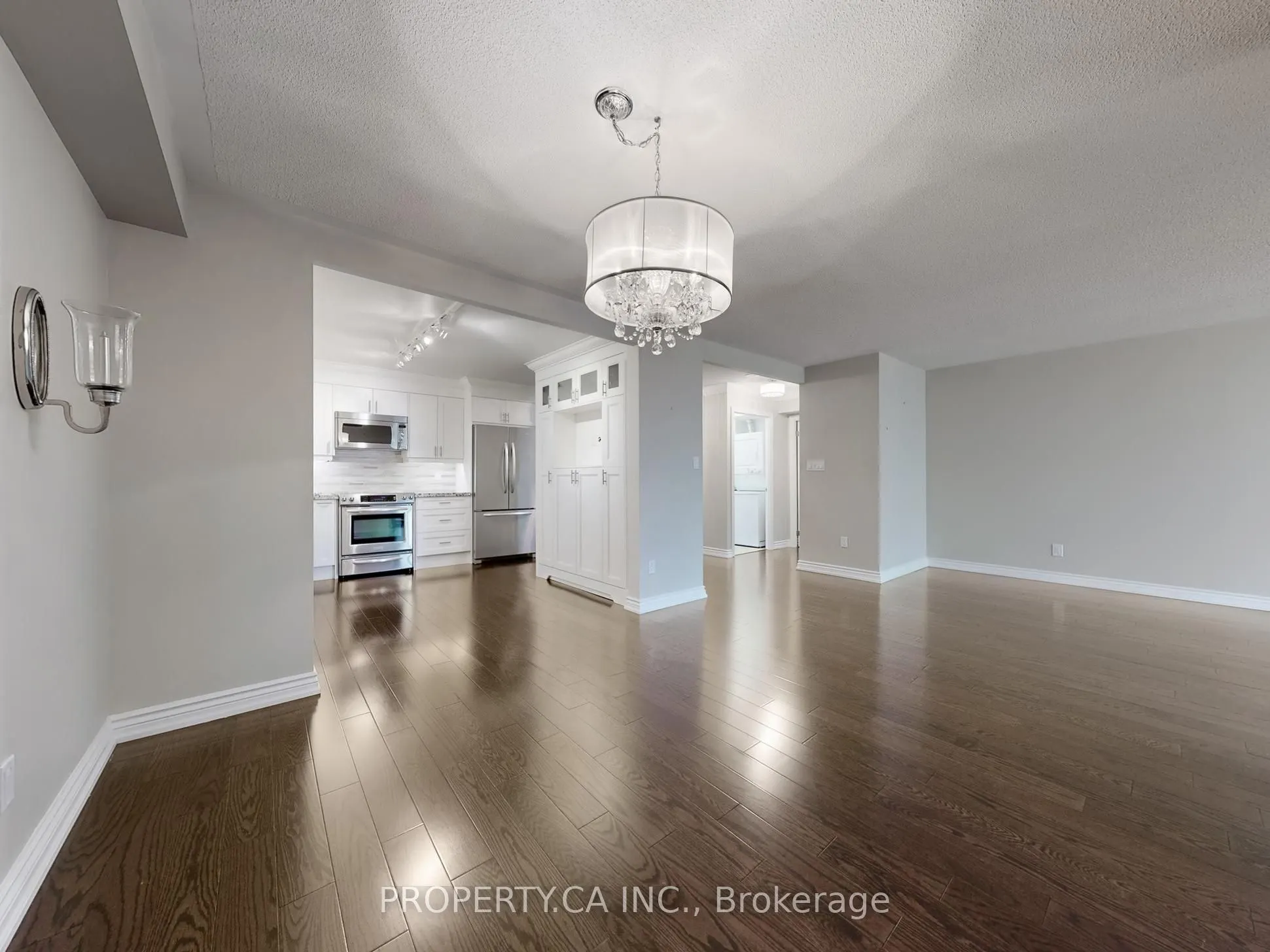 3181 Bayview Avenue, #308
