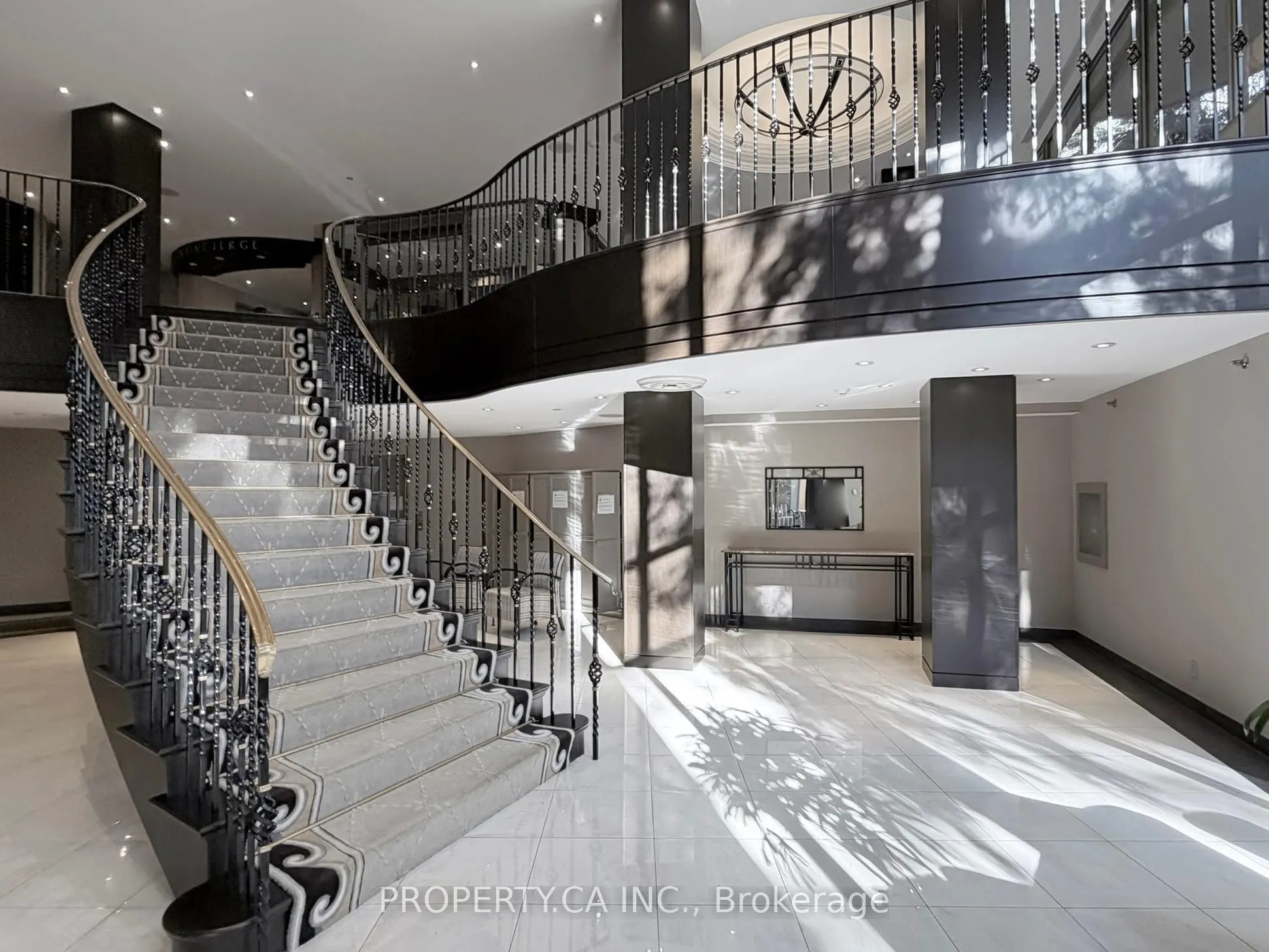 3181 Bayview Avenue, #308
