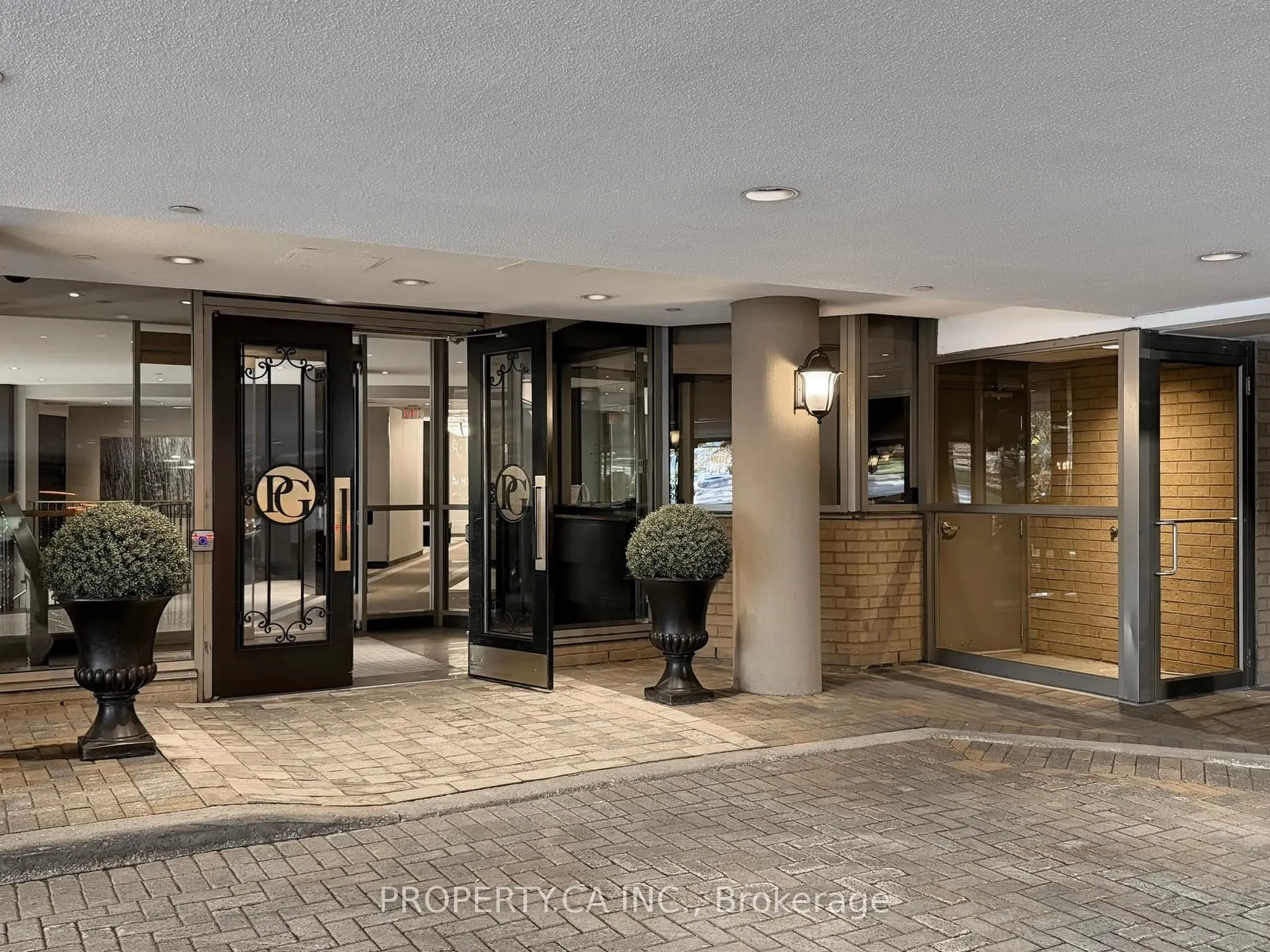3181 Bayview Avenue, #308