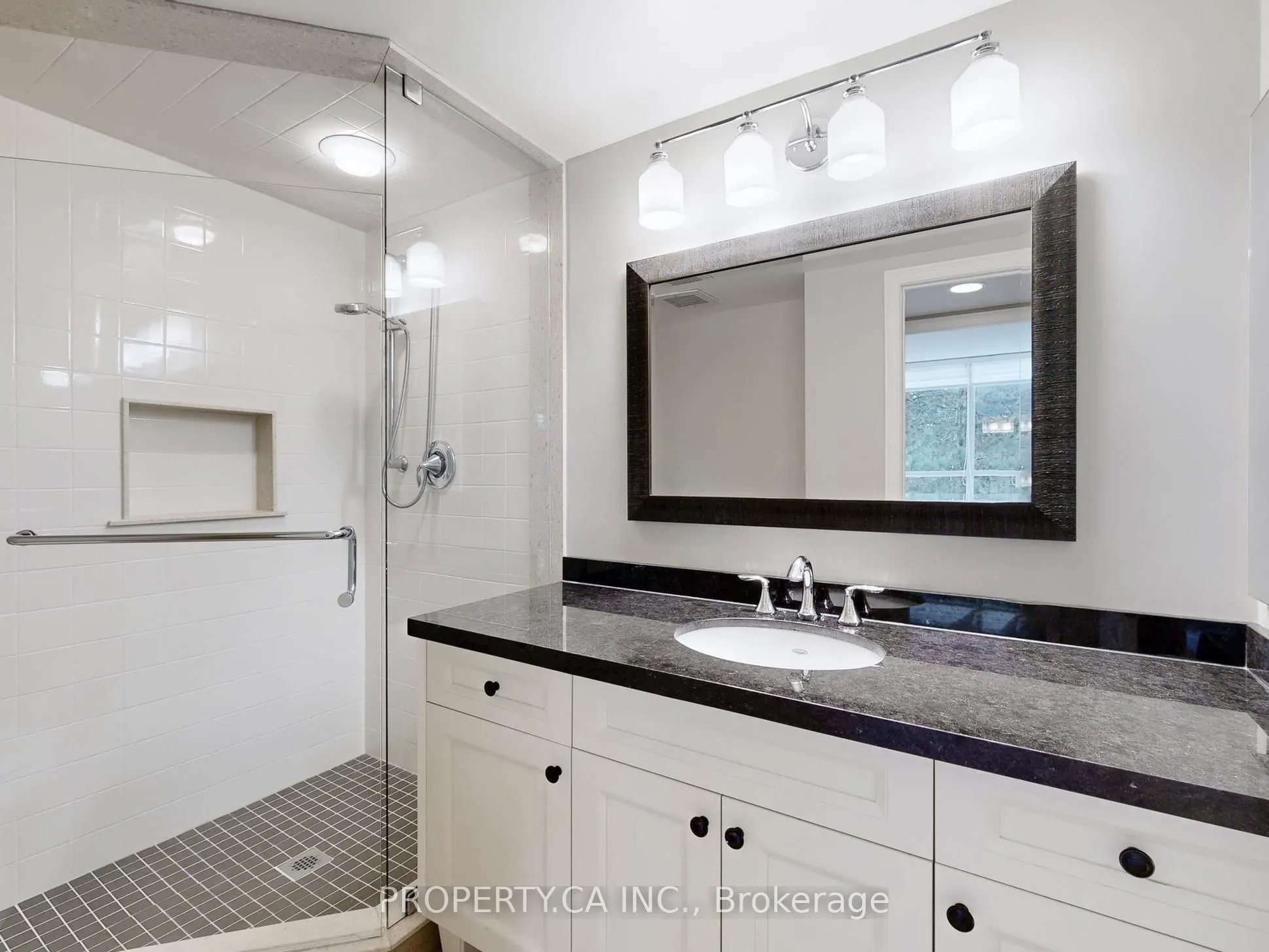 3181 Bayview Avenue, #308