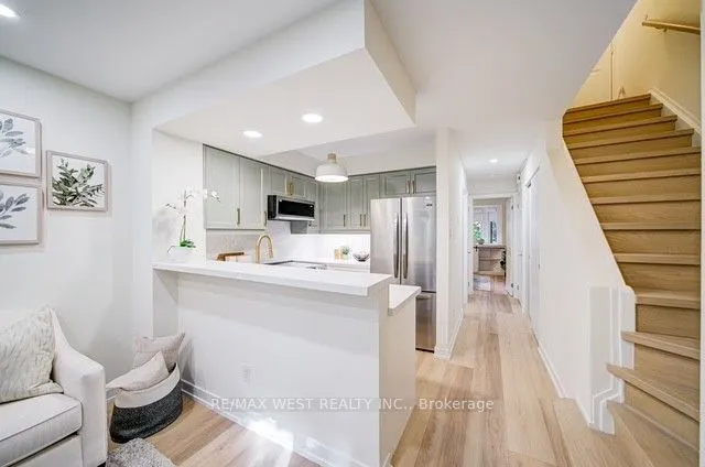 801 King Street W, ##12 B
