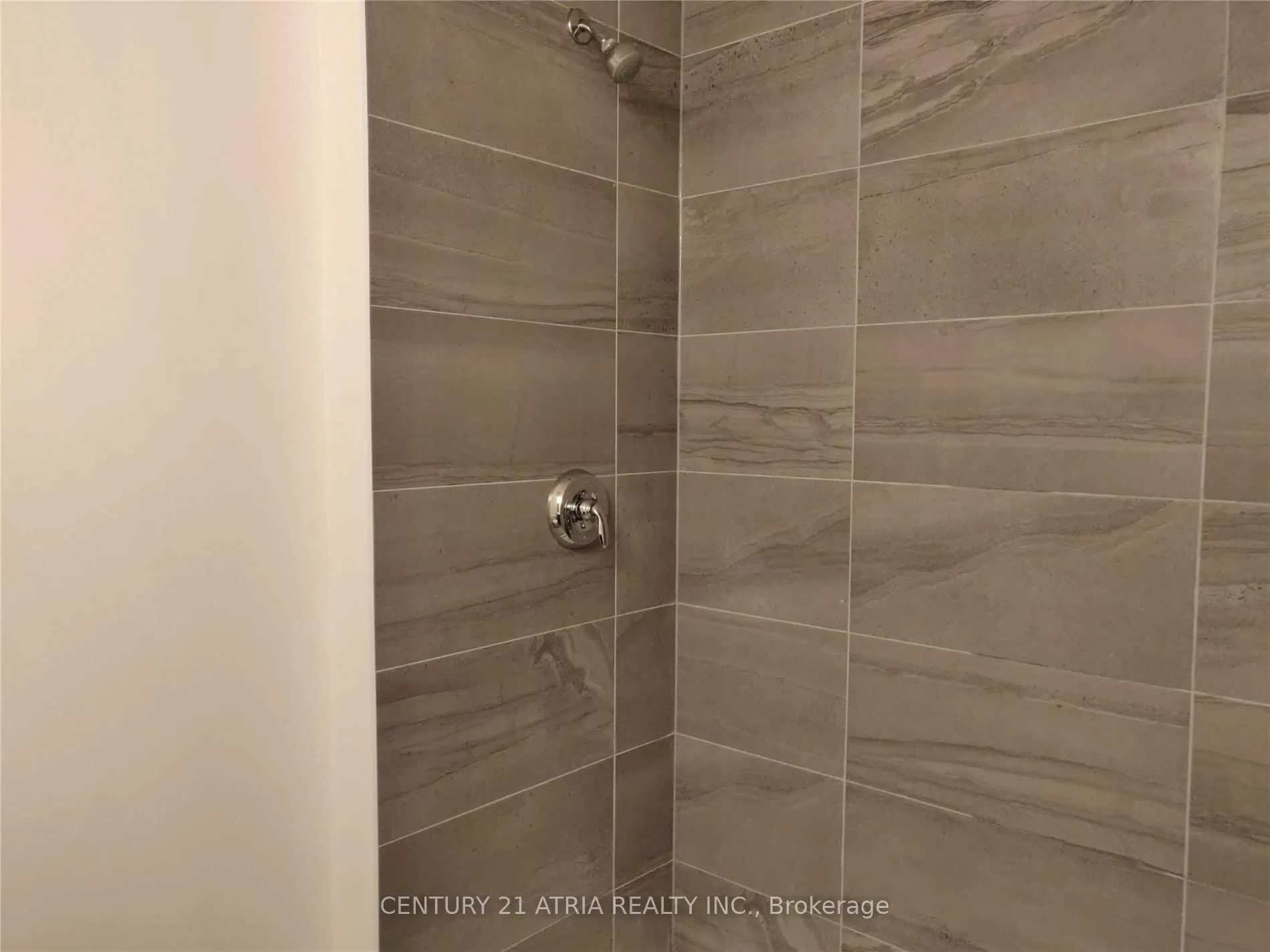 3237 Bayview Avenue, #811