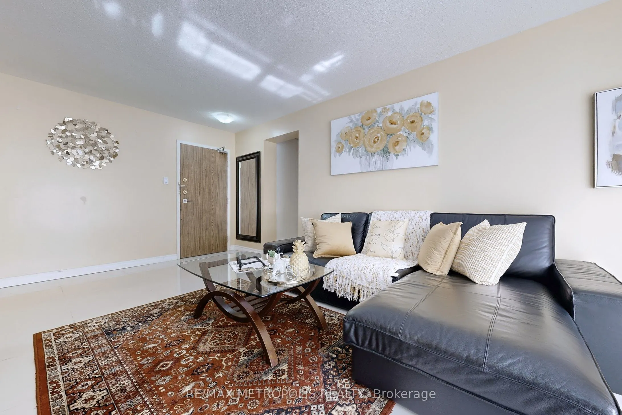 260 Seneca Hill Drive, #206