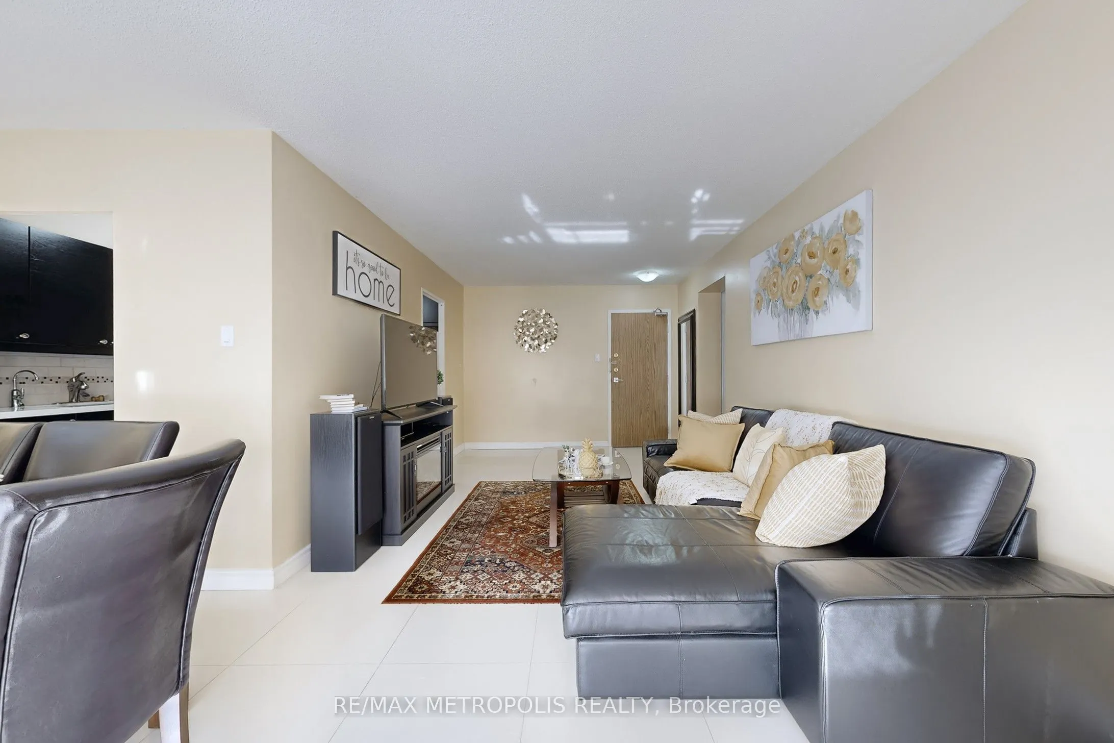 260 Seneca Hill Drive, #206