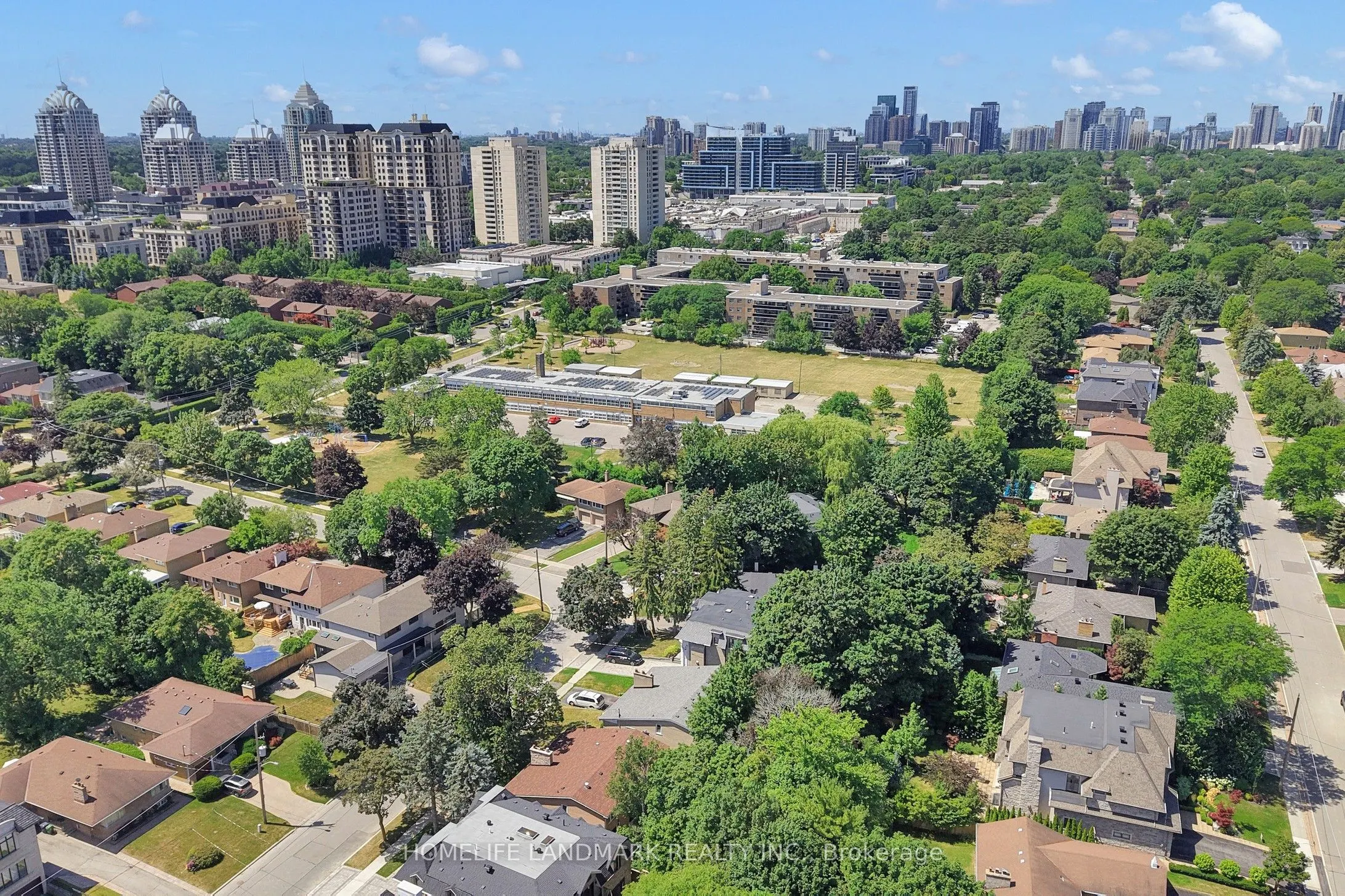 61 Whittaker Crescent