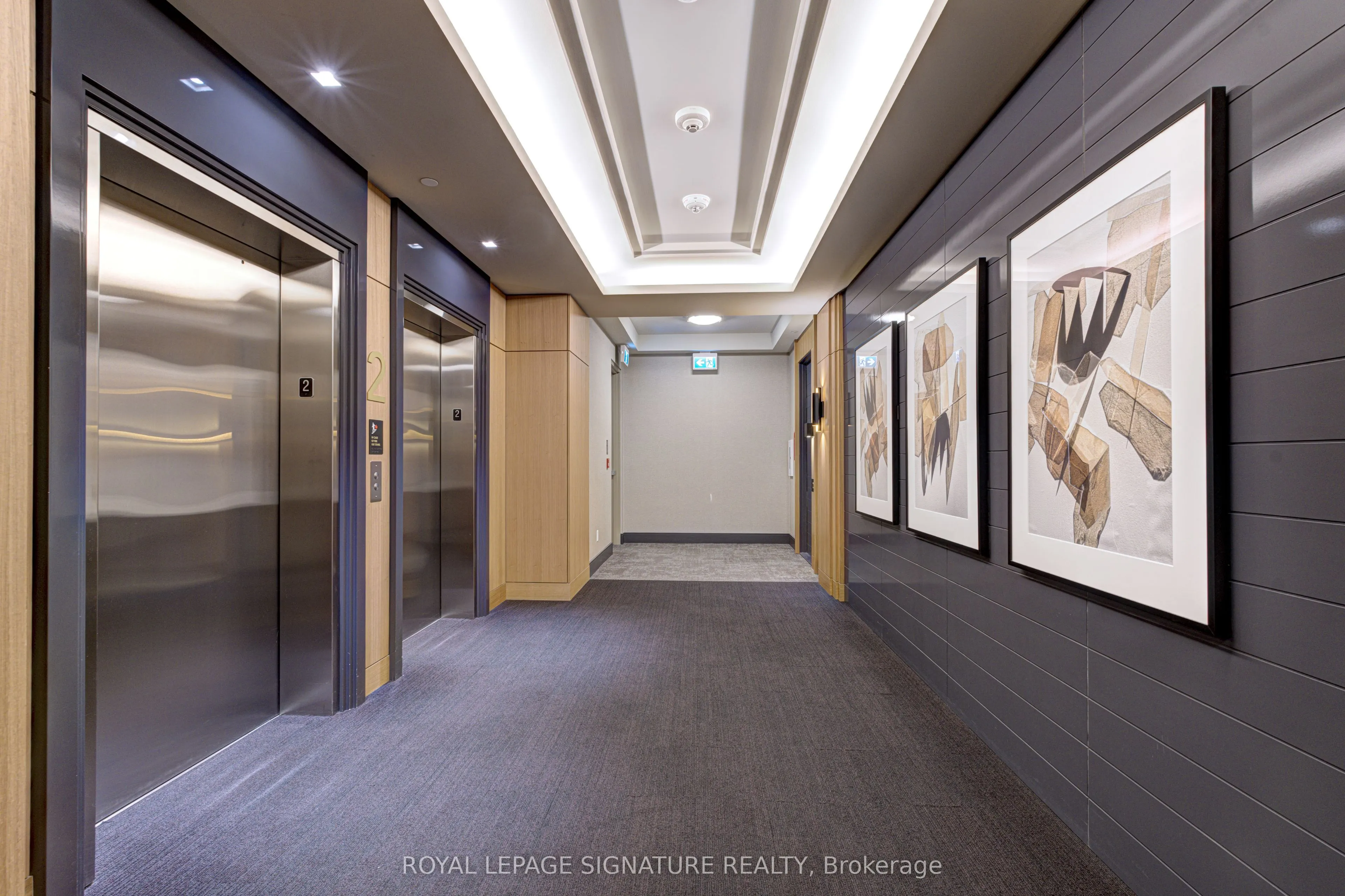 25 Adra Grade Way, #222