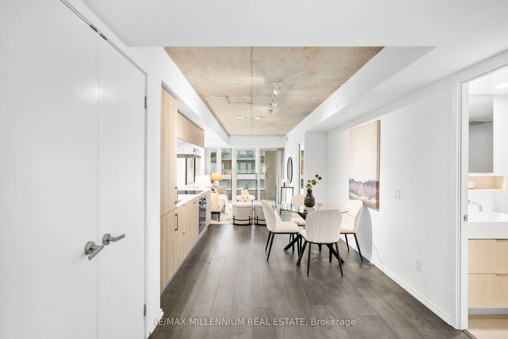 5 Soudan Avenue, #802