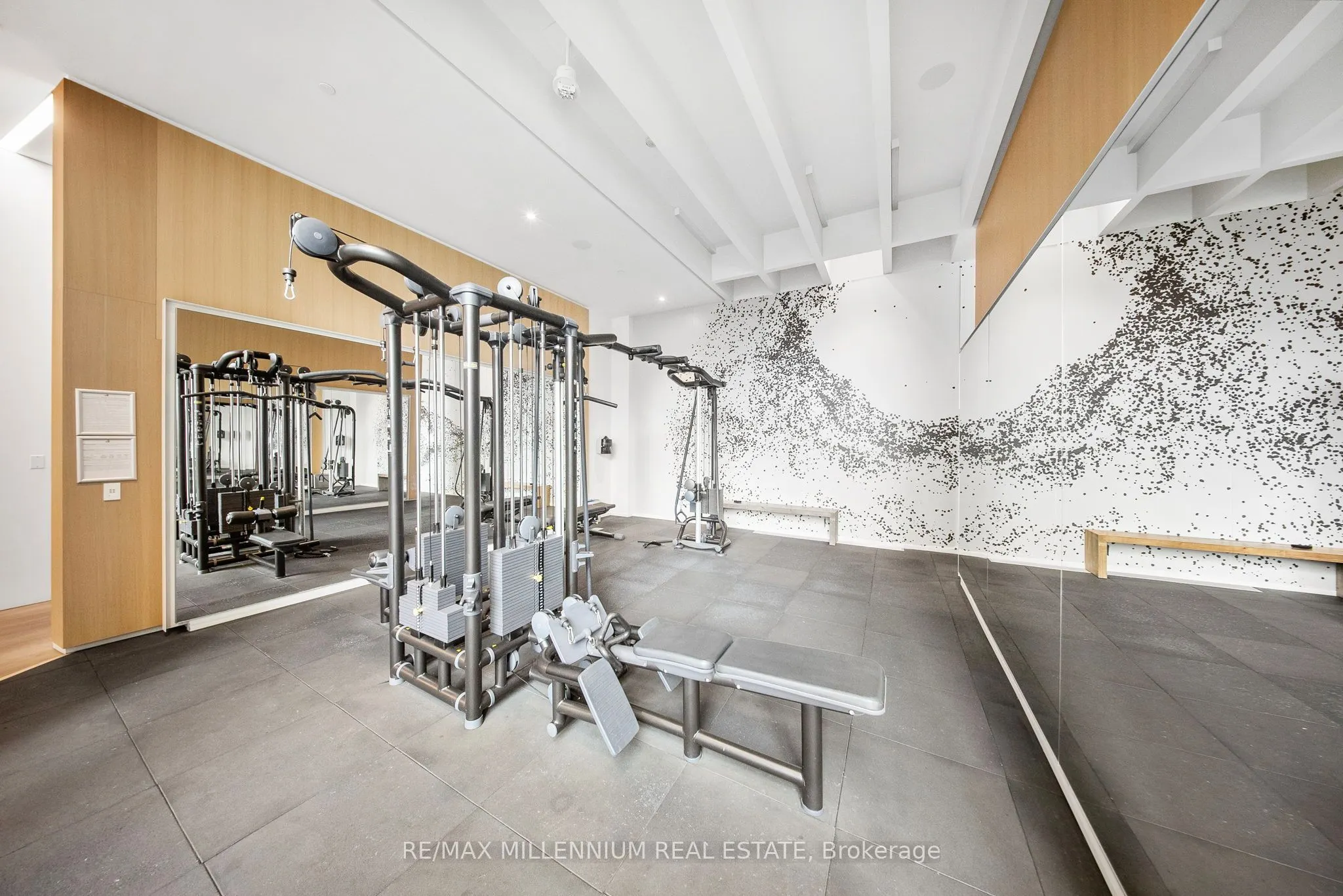 5 Soudan Avenue, #802