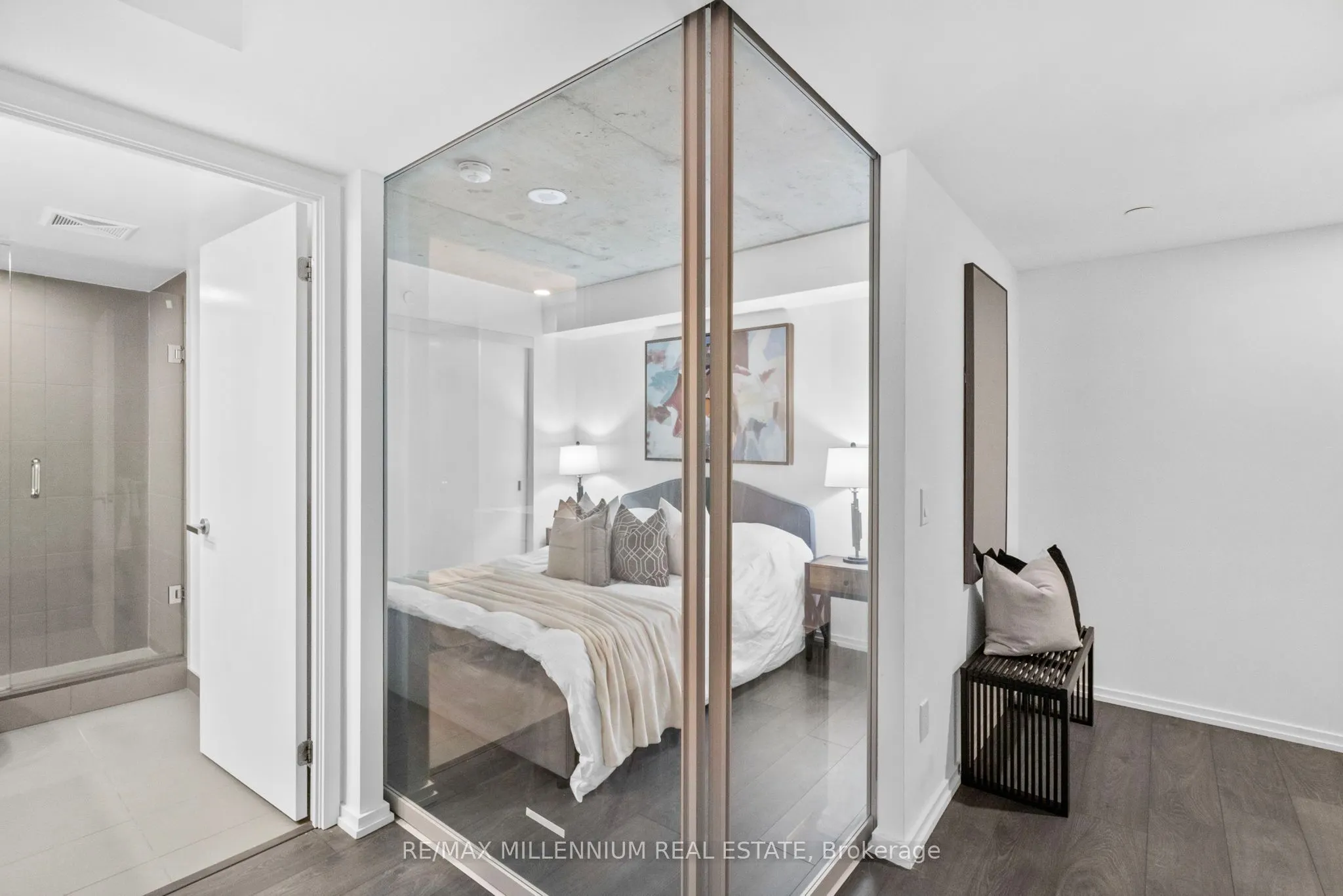 5 Soudan Avenue, #802