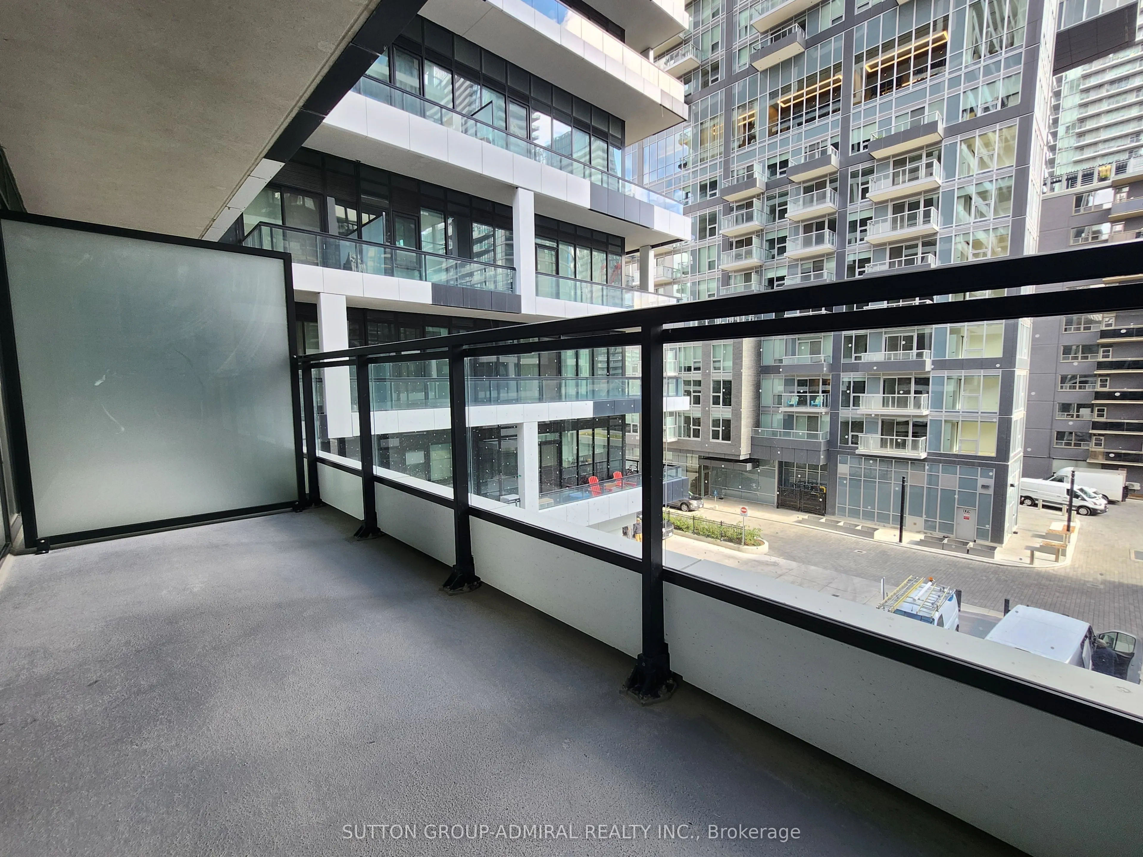 65 Broadway Avenue, #319