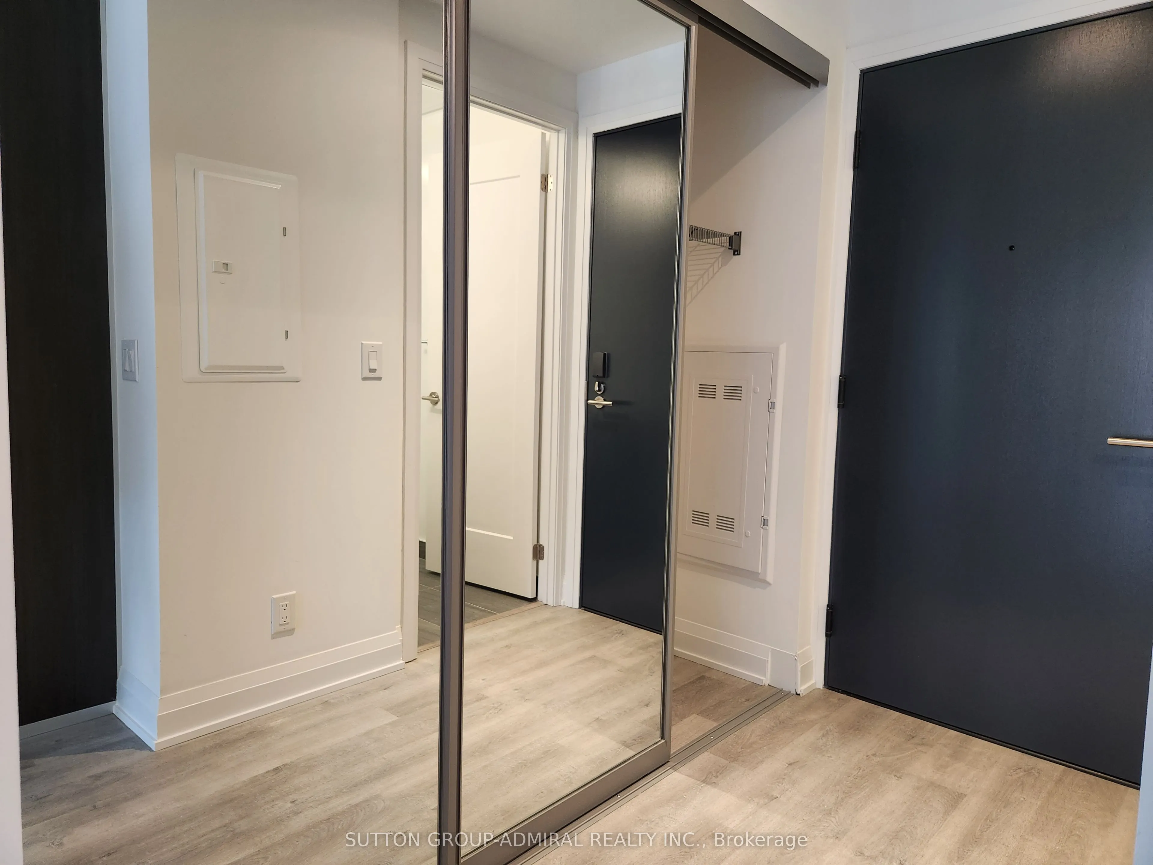 65 Broadway Avenue, #319