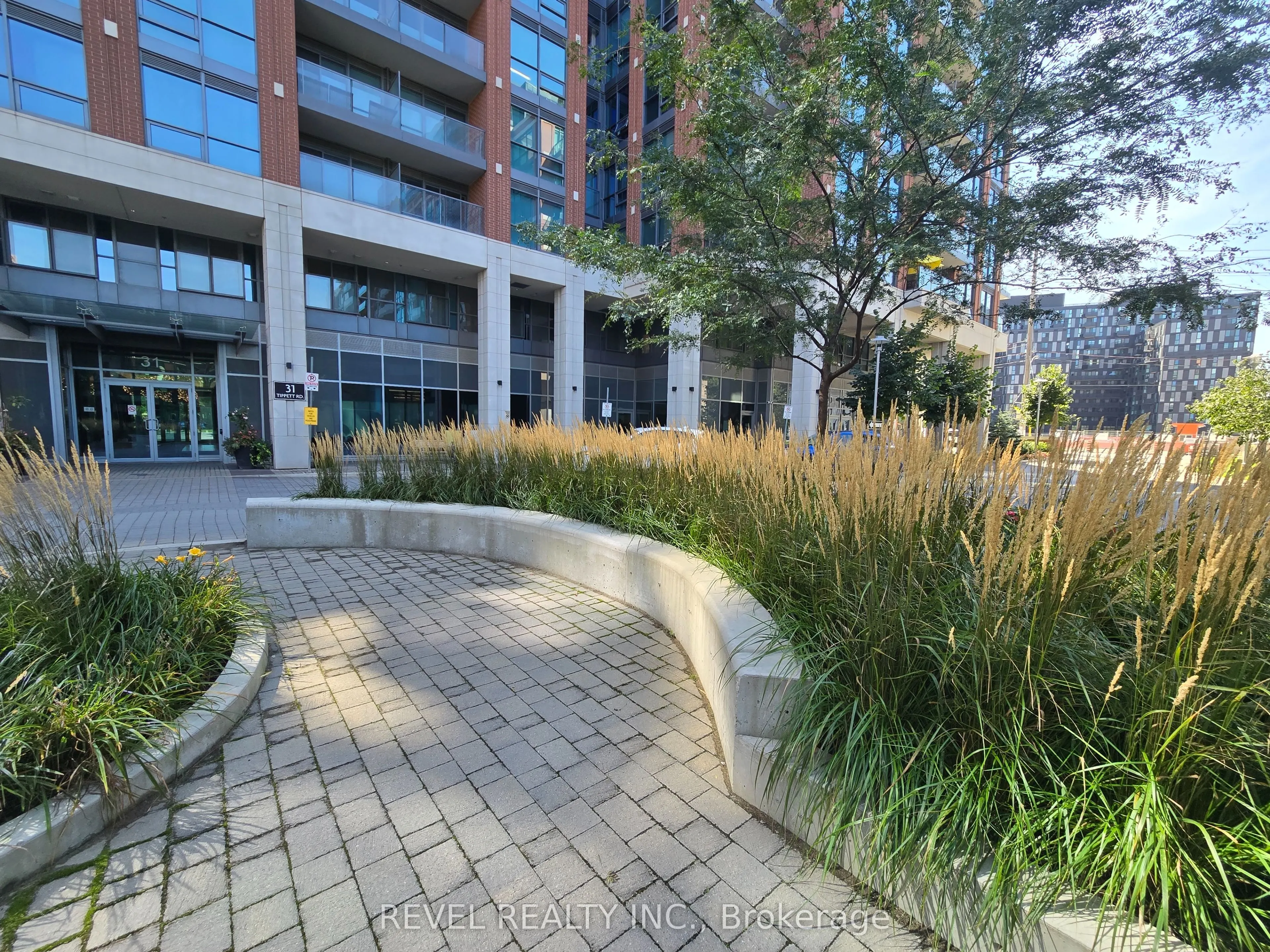 31 Tippett Road, #205