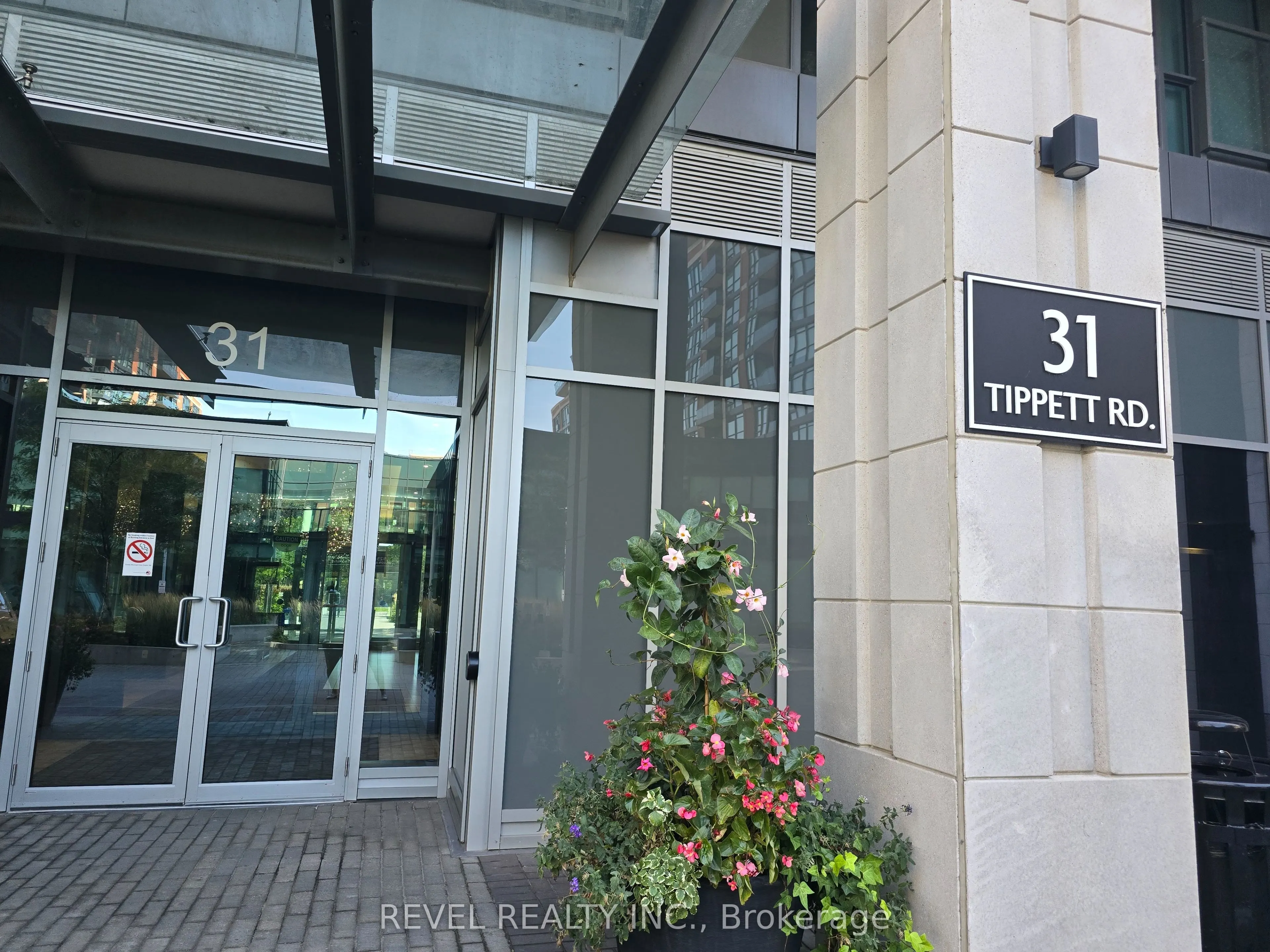 31 Tippett Road, #205