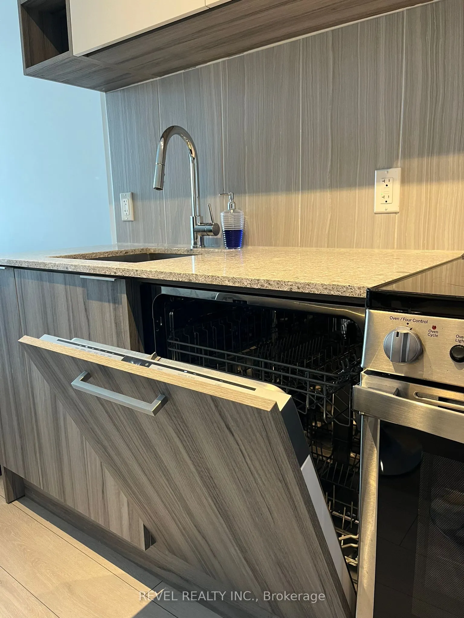 31 Tippett Road, #205