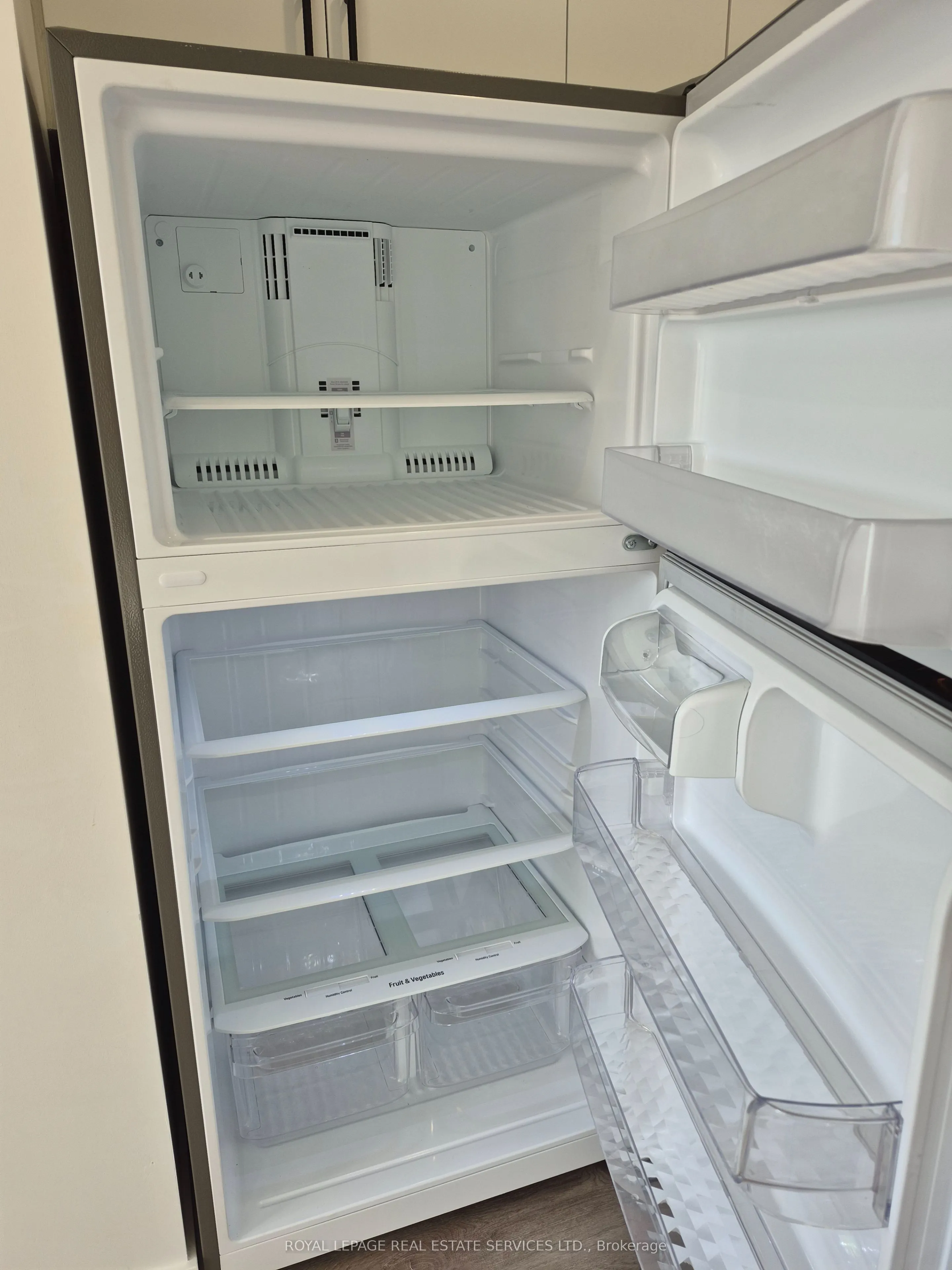 1073 College Street, #2nd Flr