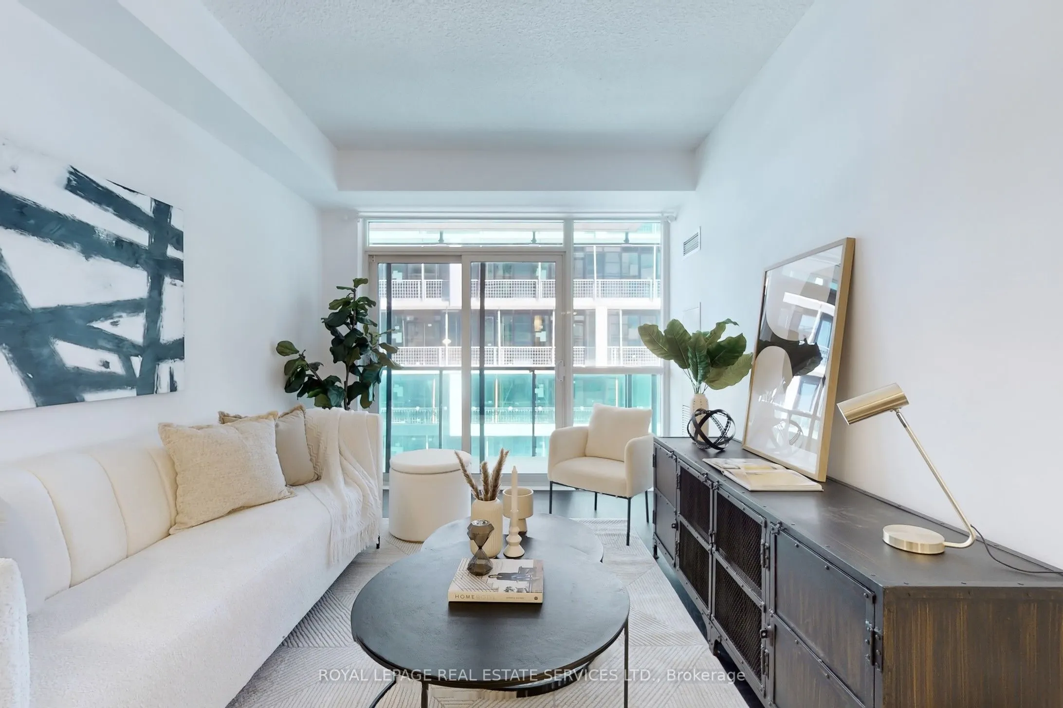 25 Broadway Avenue, #1806