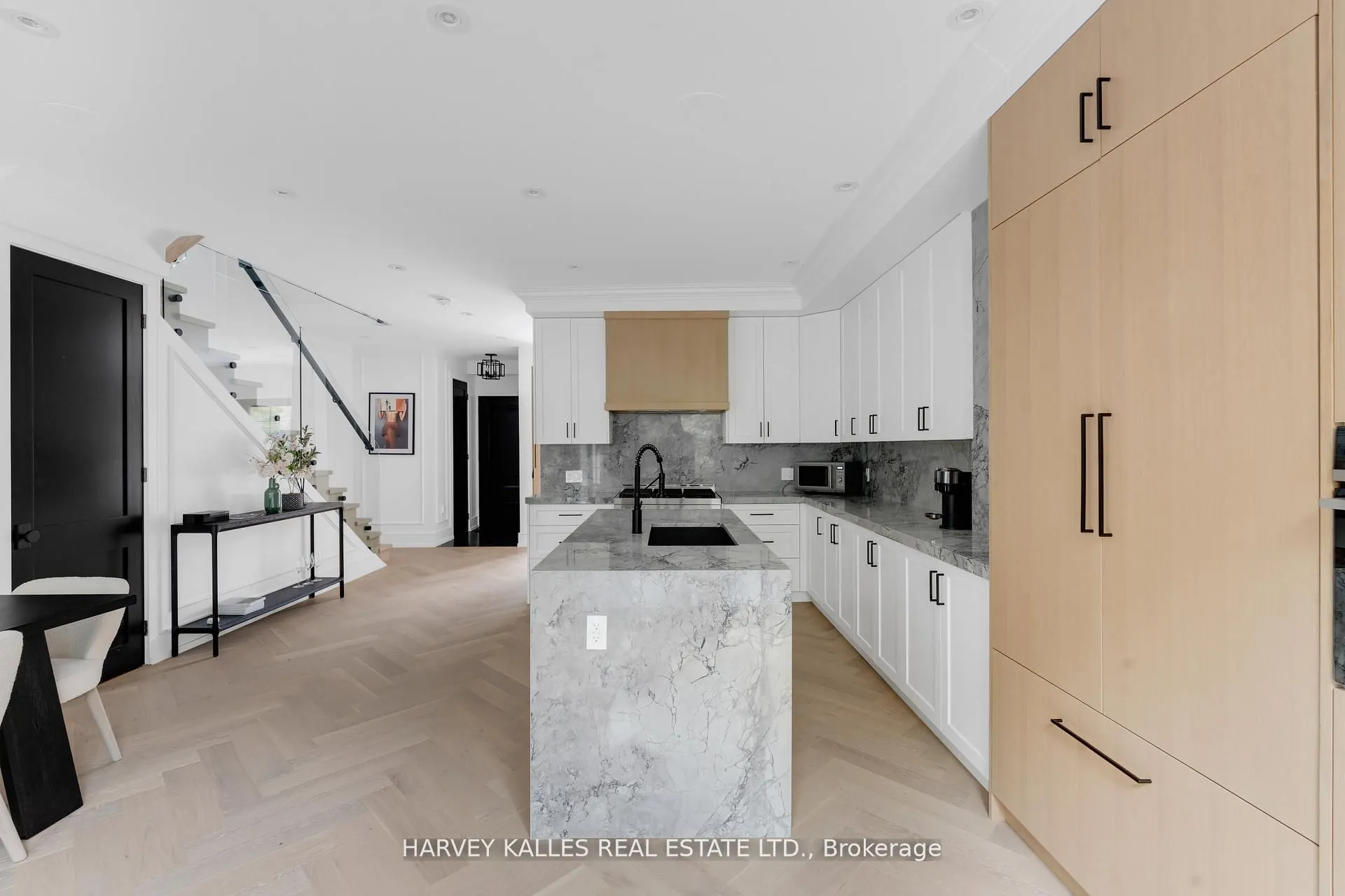 233 MacPherson Avenue